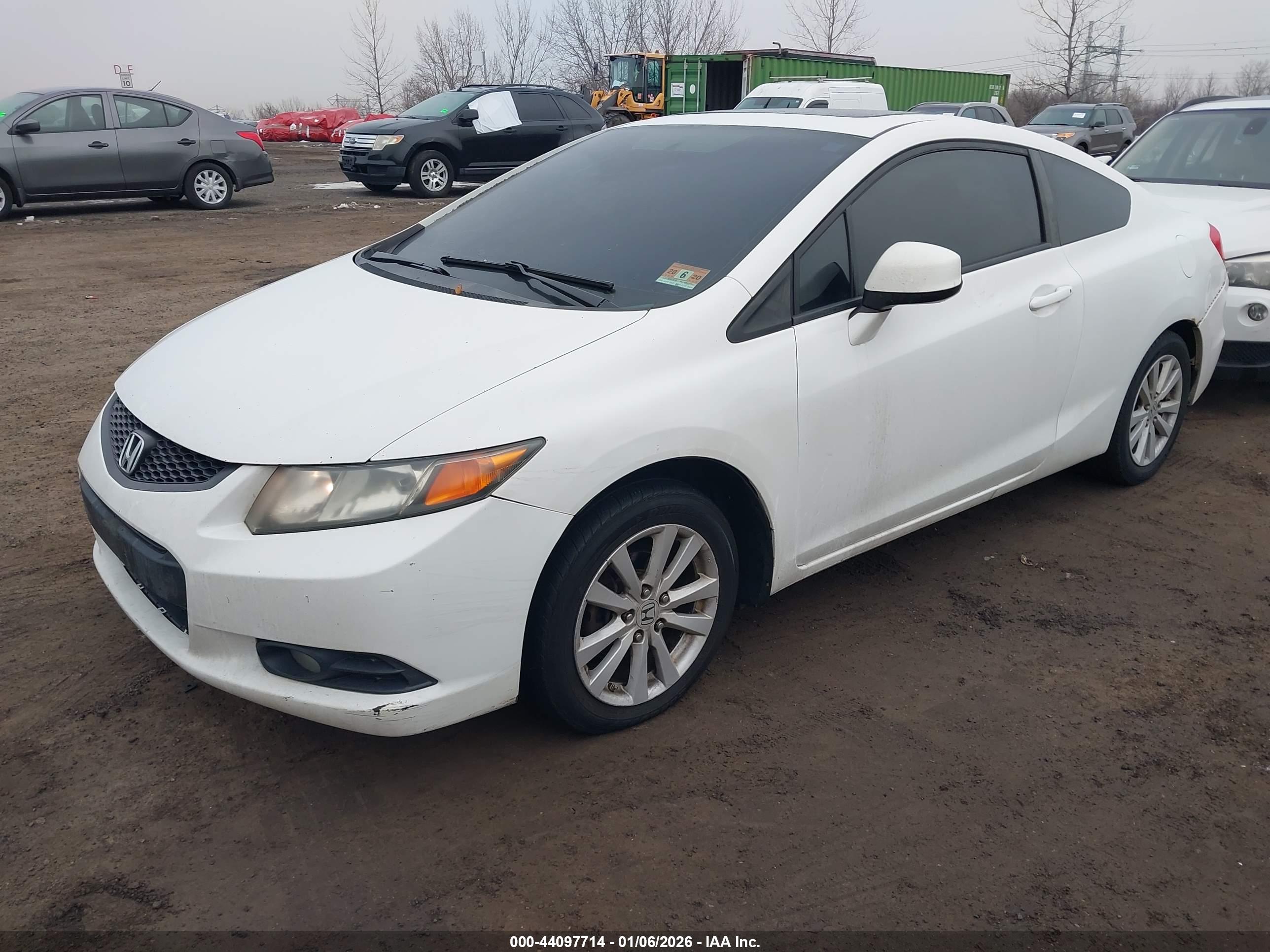 HONDA CIVIC image 2