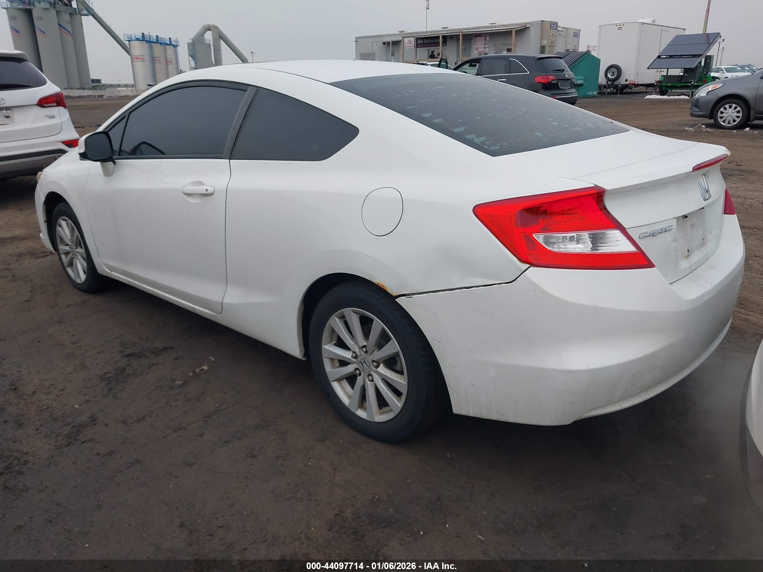 HONDA CIVIC image 3