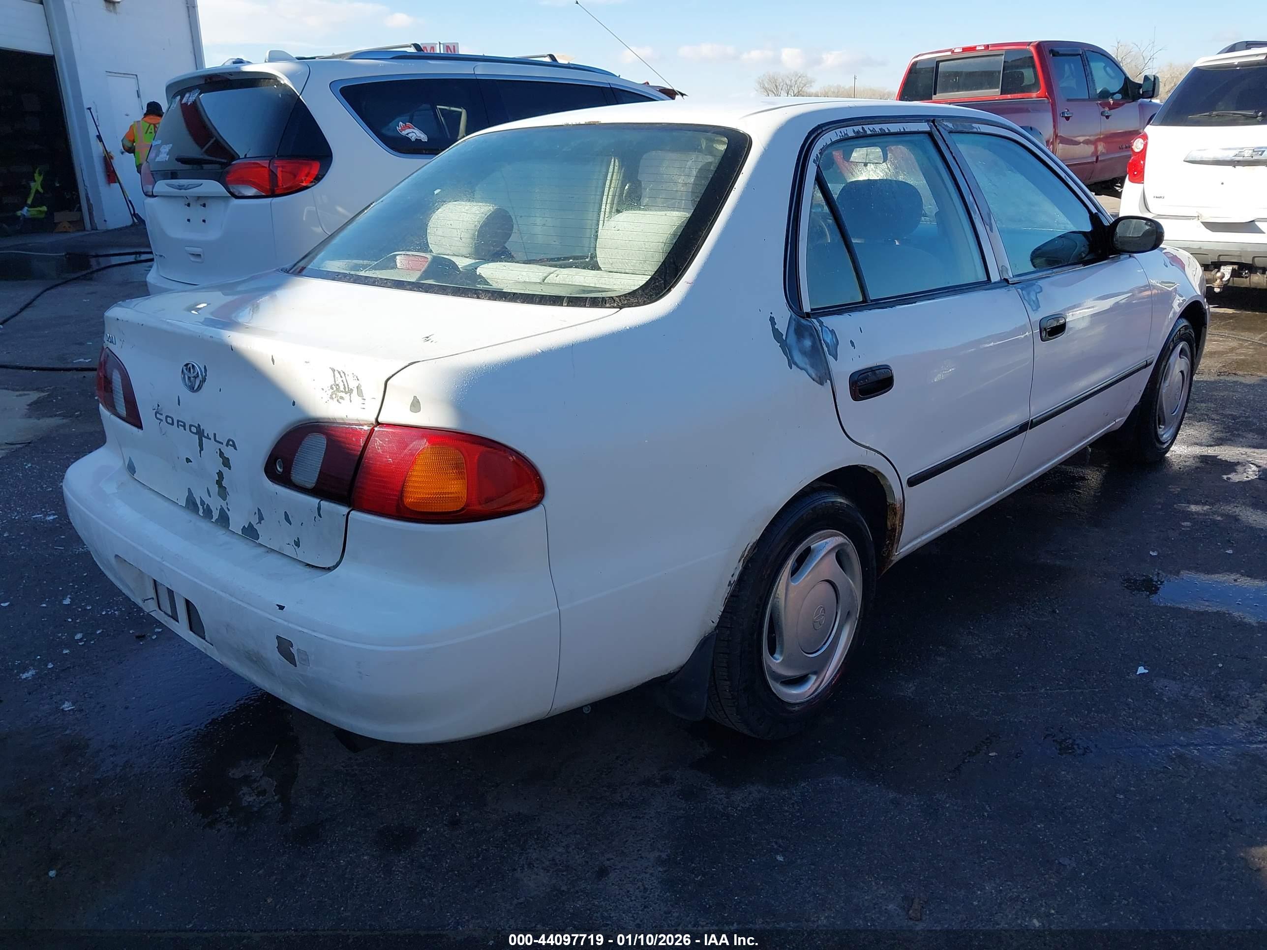 TOYOTA COROLLA image 4