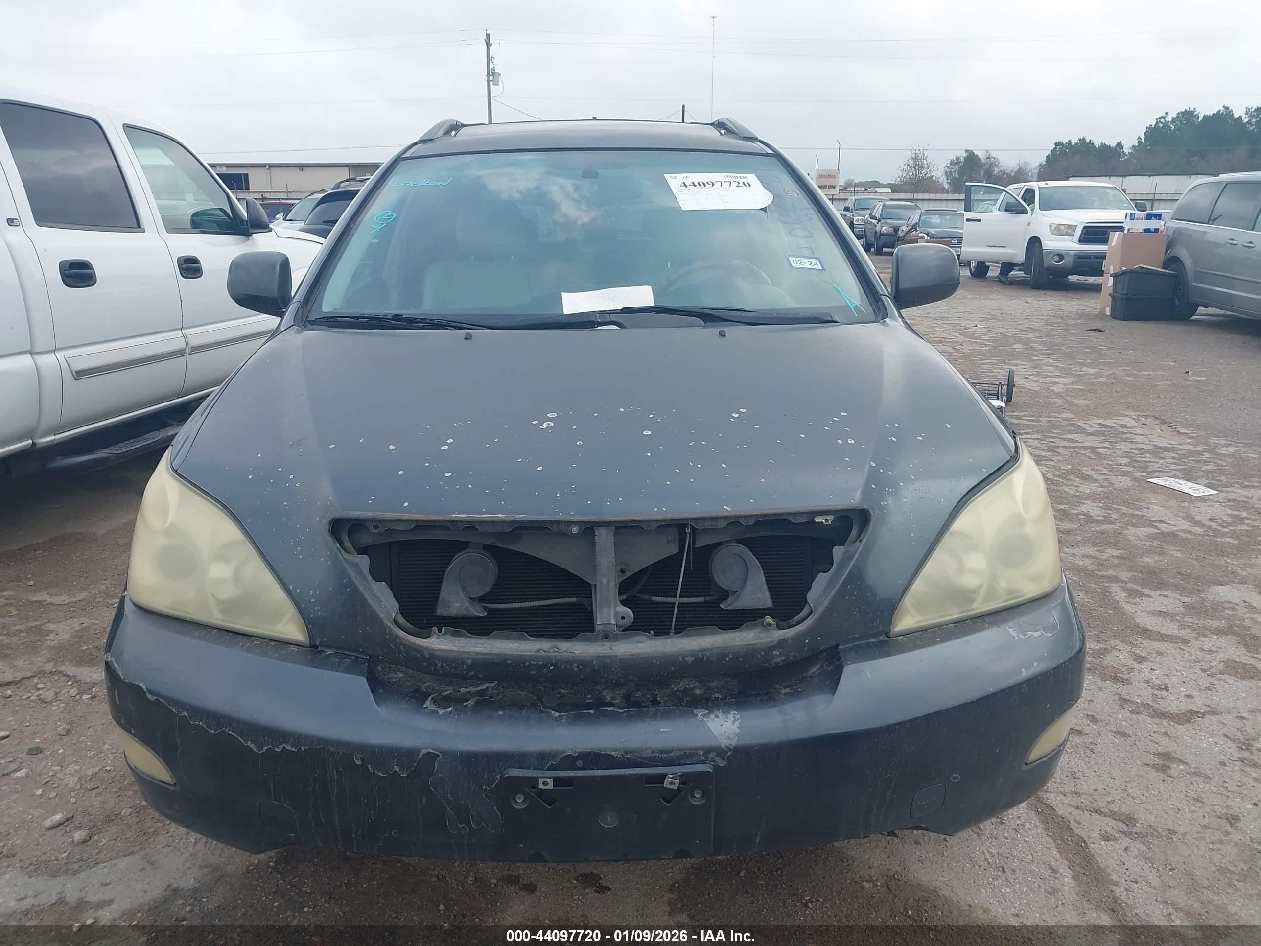 LEXUS RX image 6