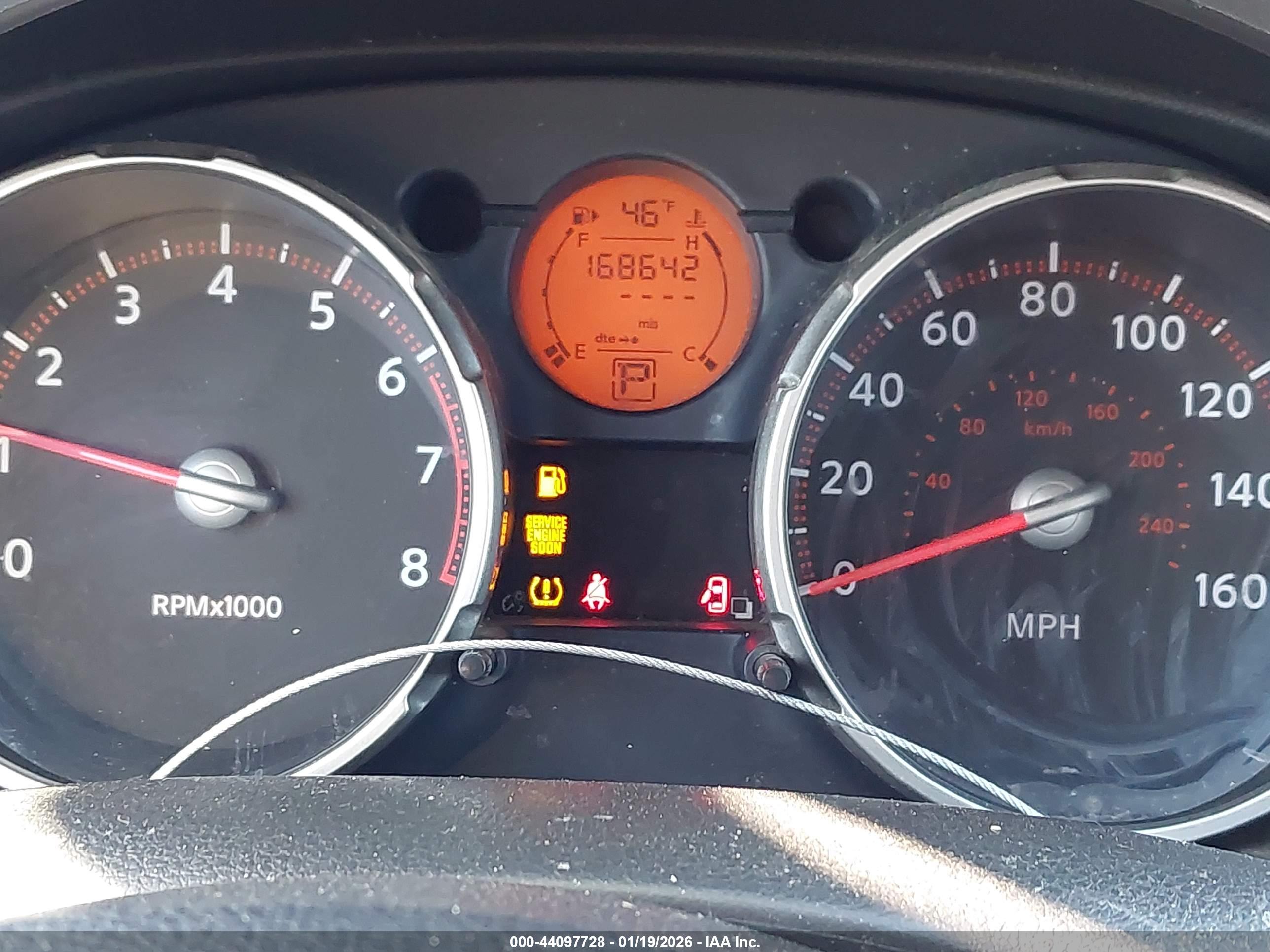 NISSAN ROGUE image 7