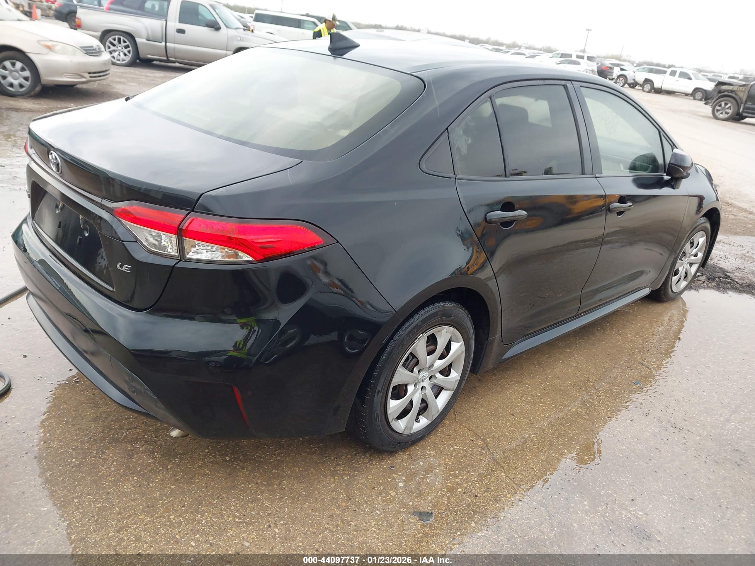 TOYOTA COROLLA image 4