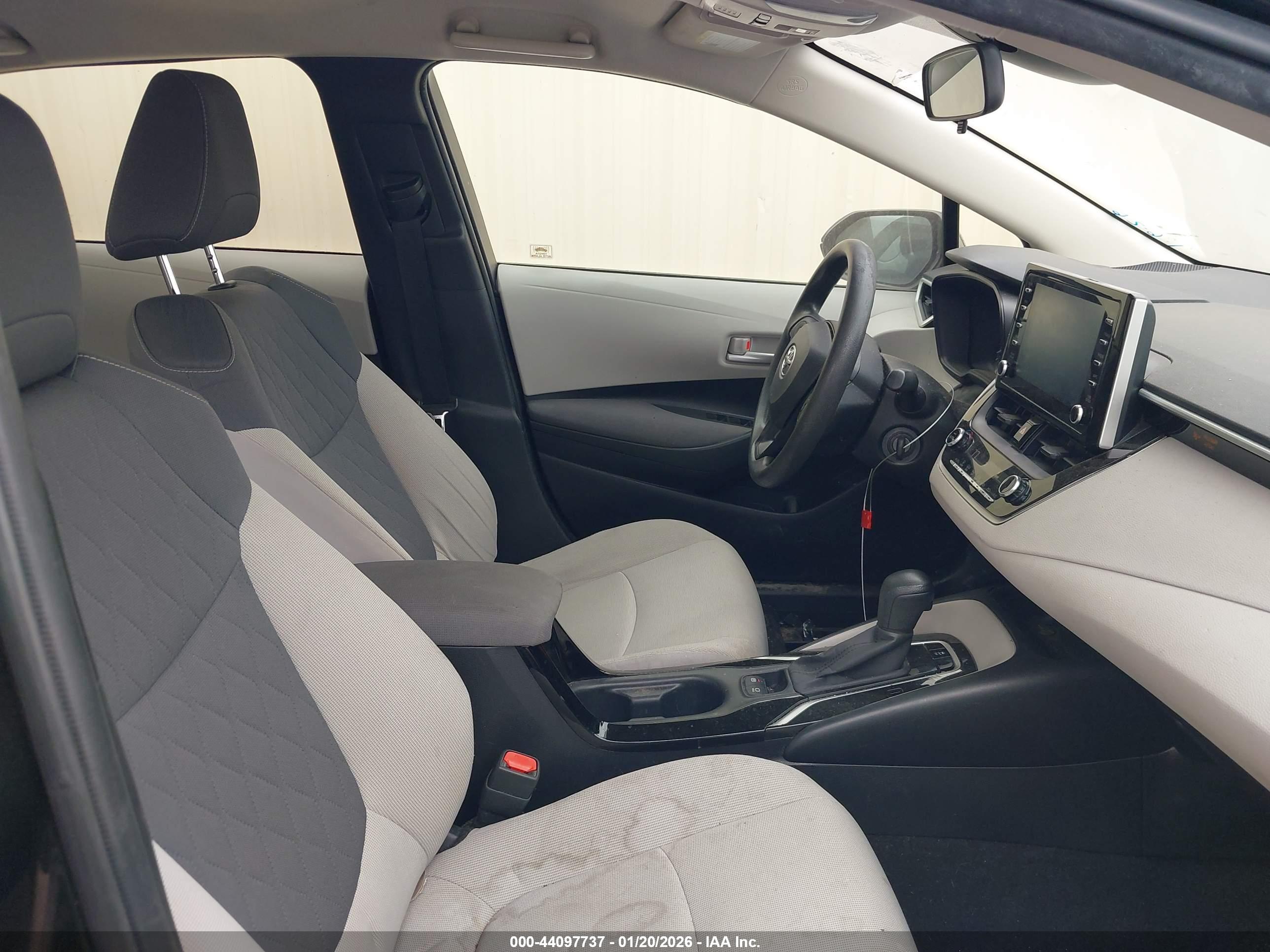 TOYOTA COROLLA image 5