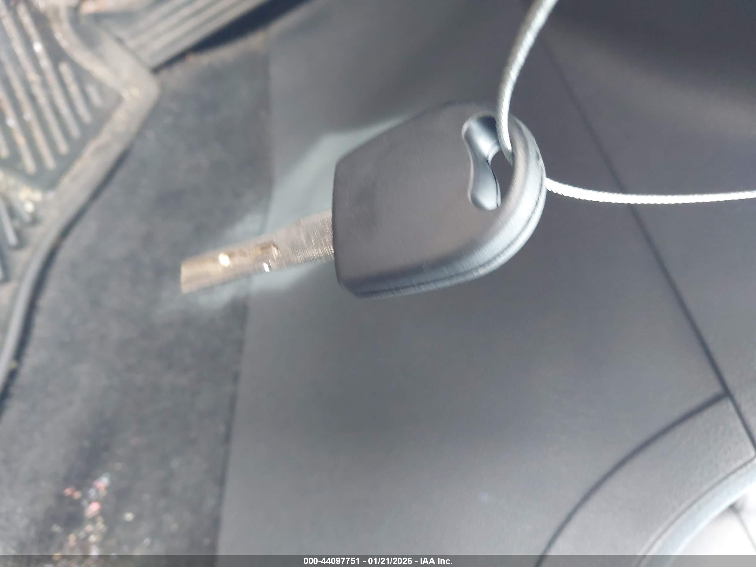 VOLKSWAGEN PASSAT image 11