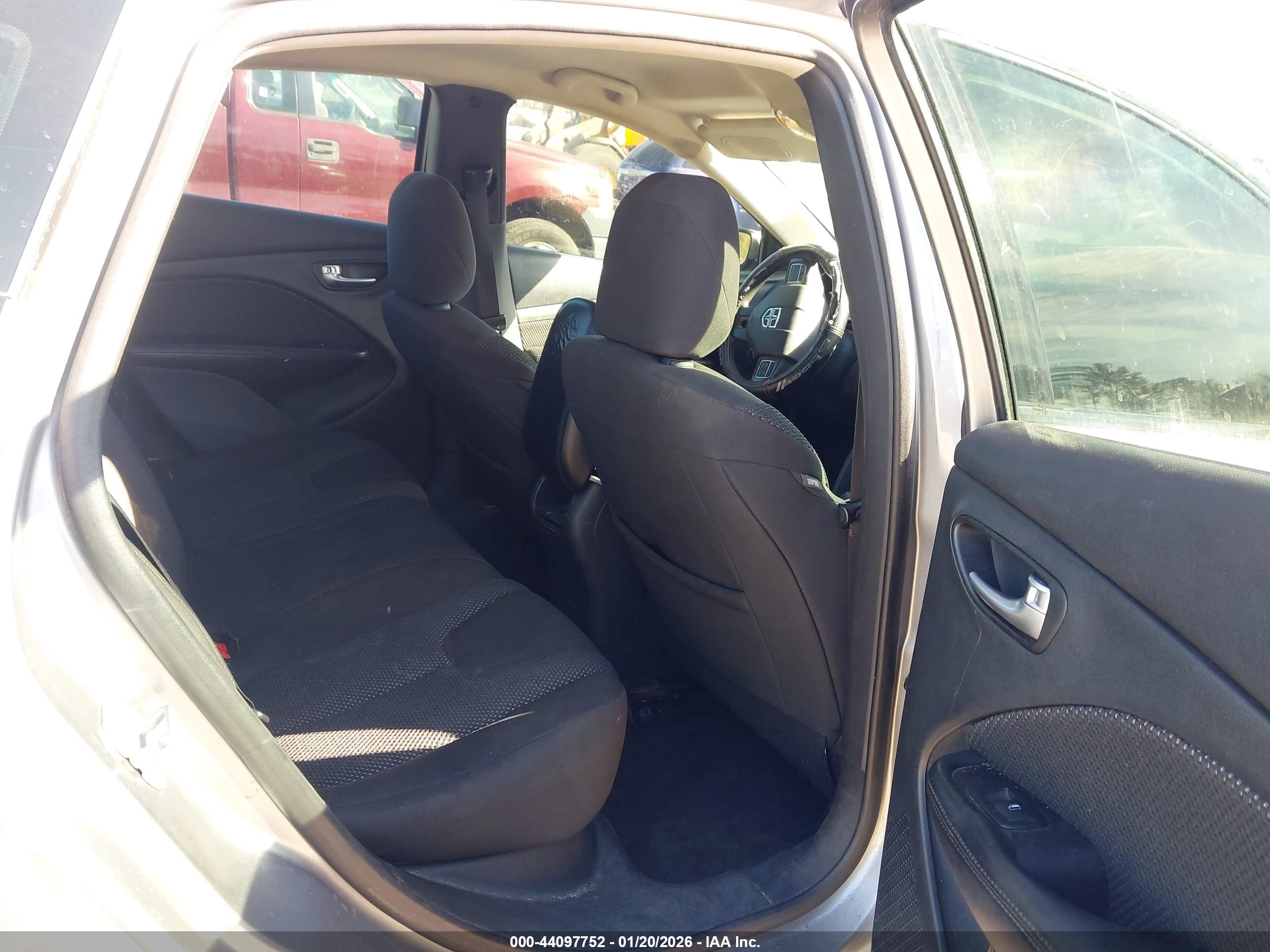 DODGE DART image 8