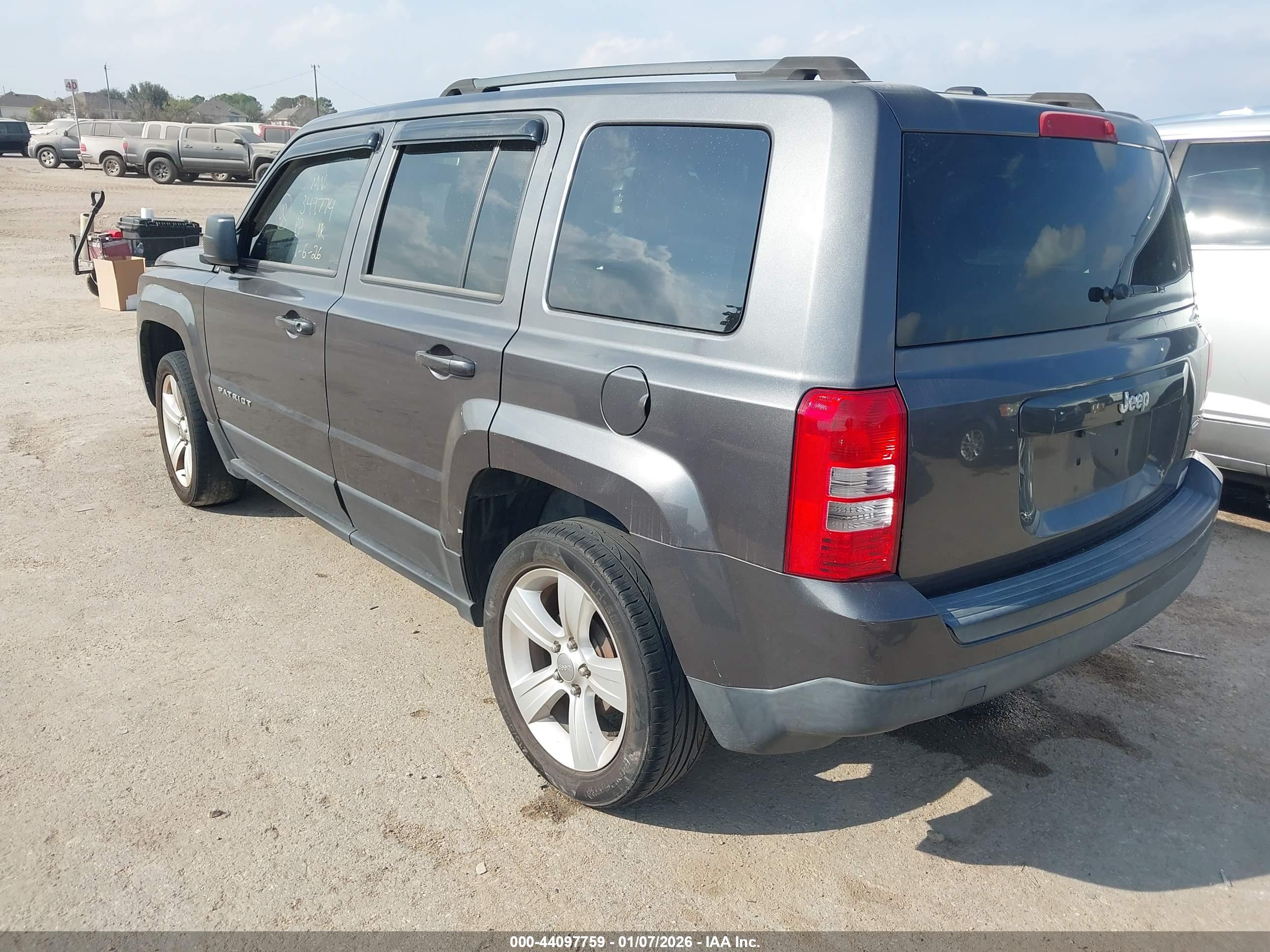 JEEP PATRIOT image 3