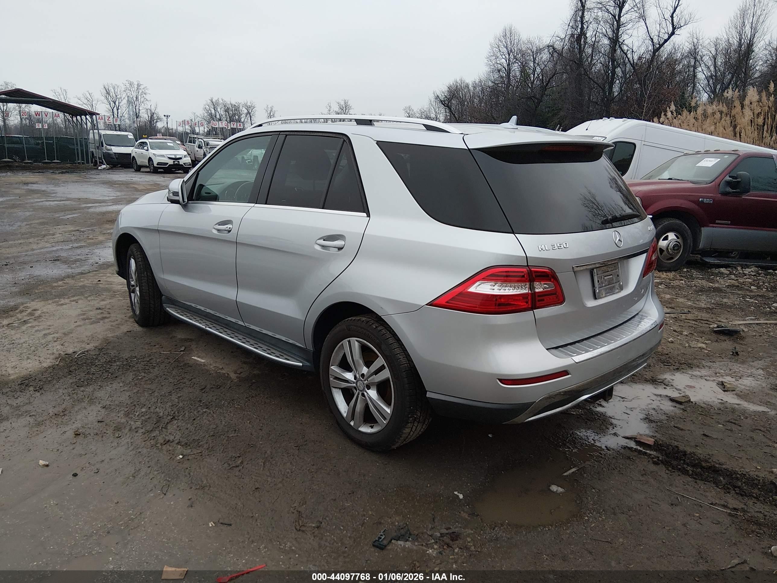 MERCEDES-BENZ ML image 3