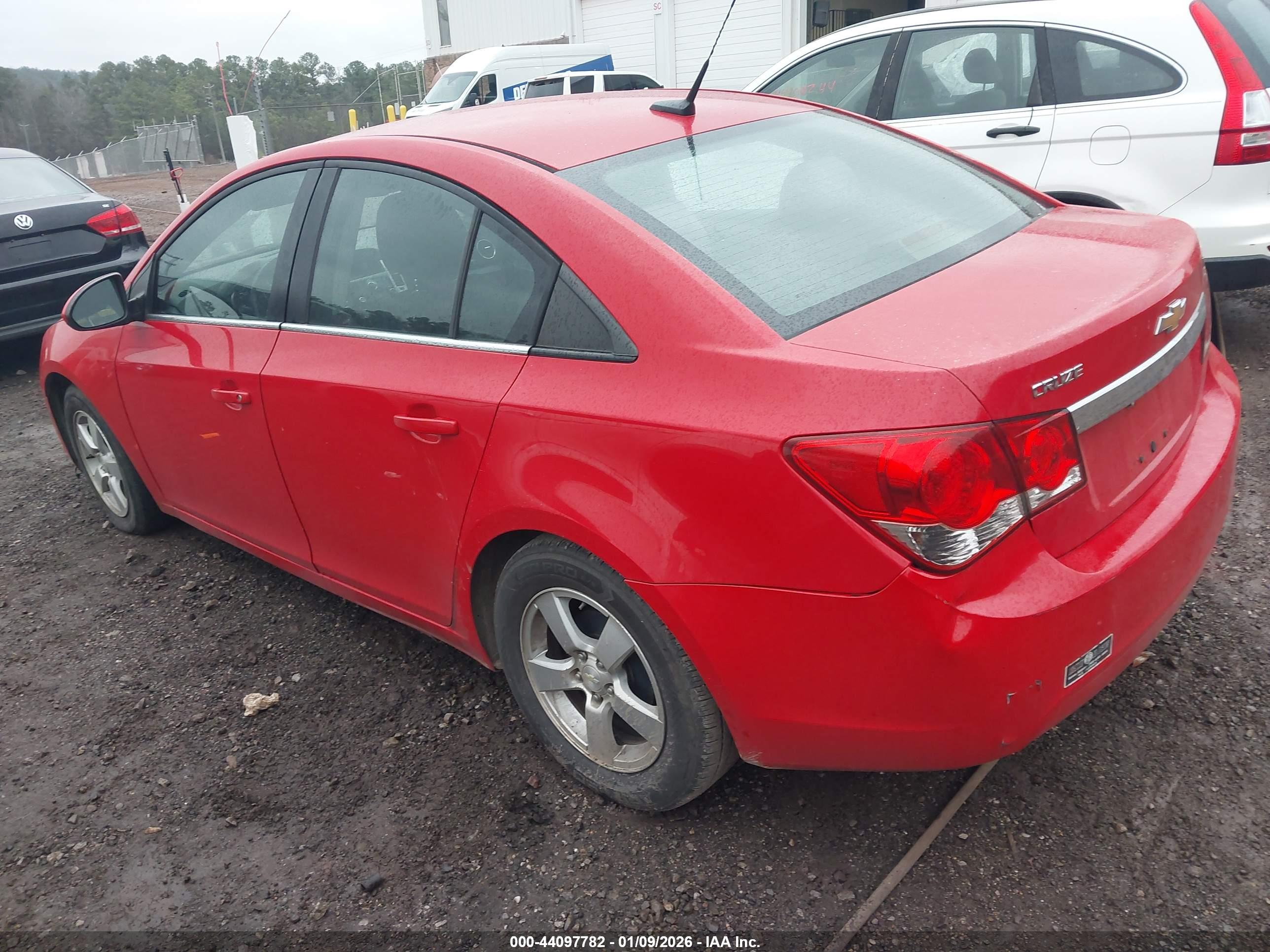 CHEVROLET CRUZE image 3