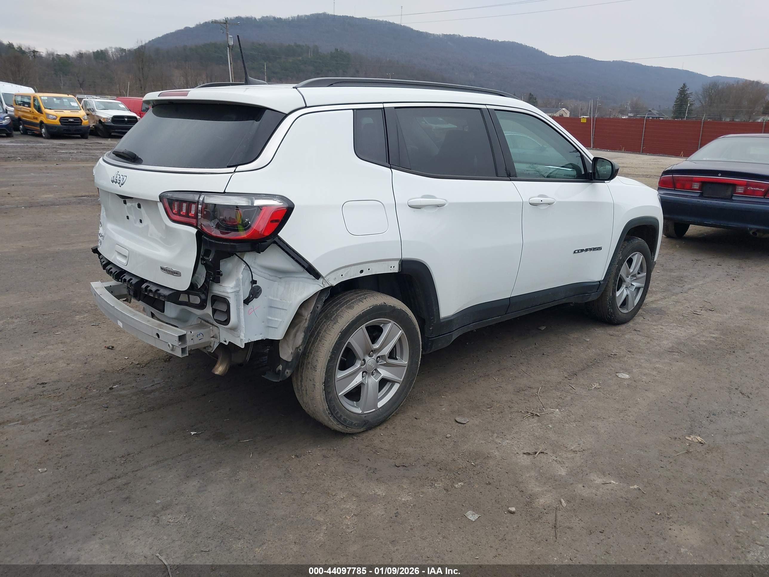 JEEP COMPASS image 4