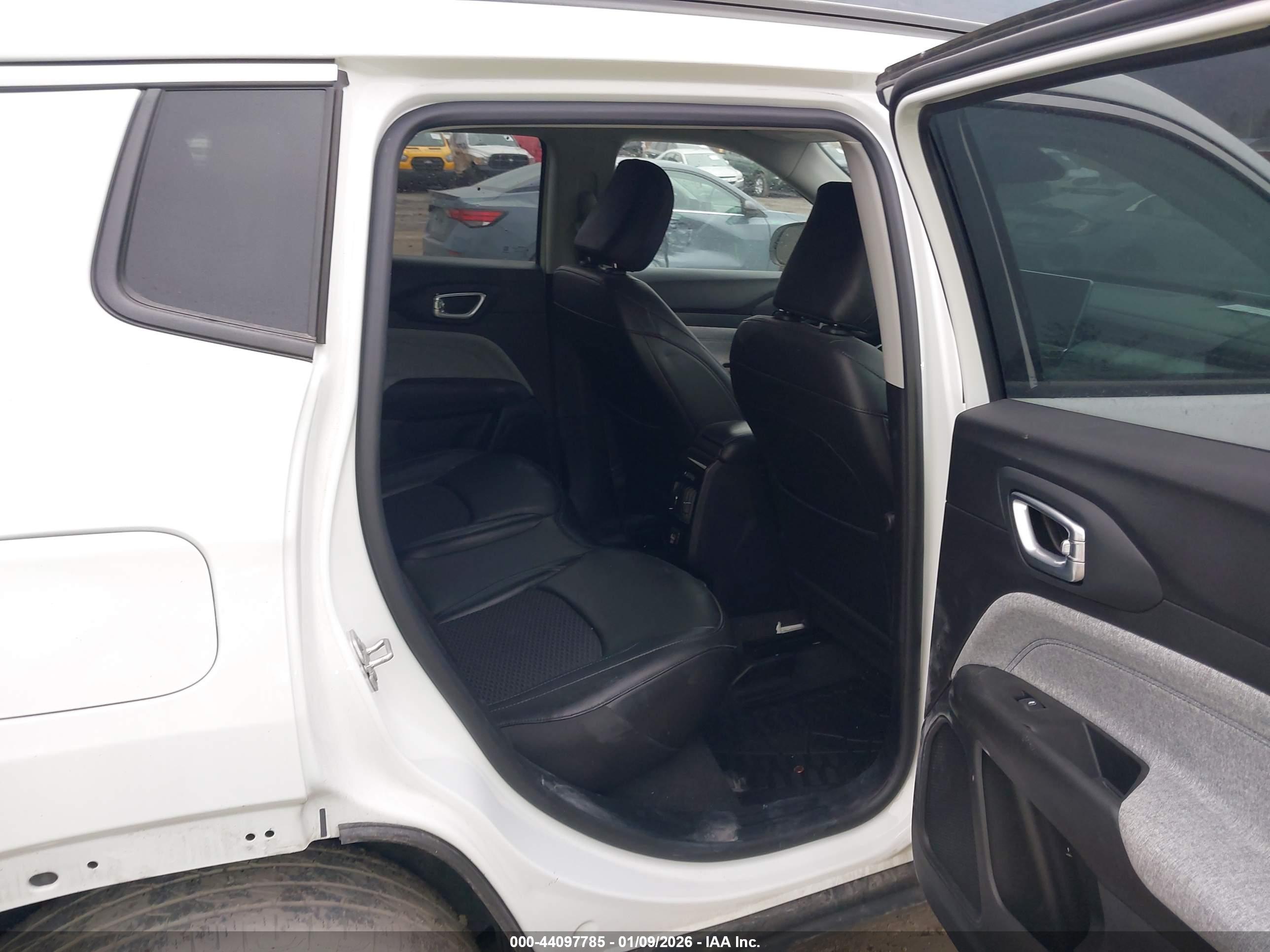 JEEP COMPASS image 8
