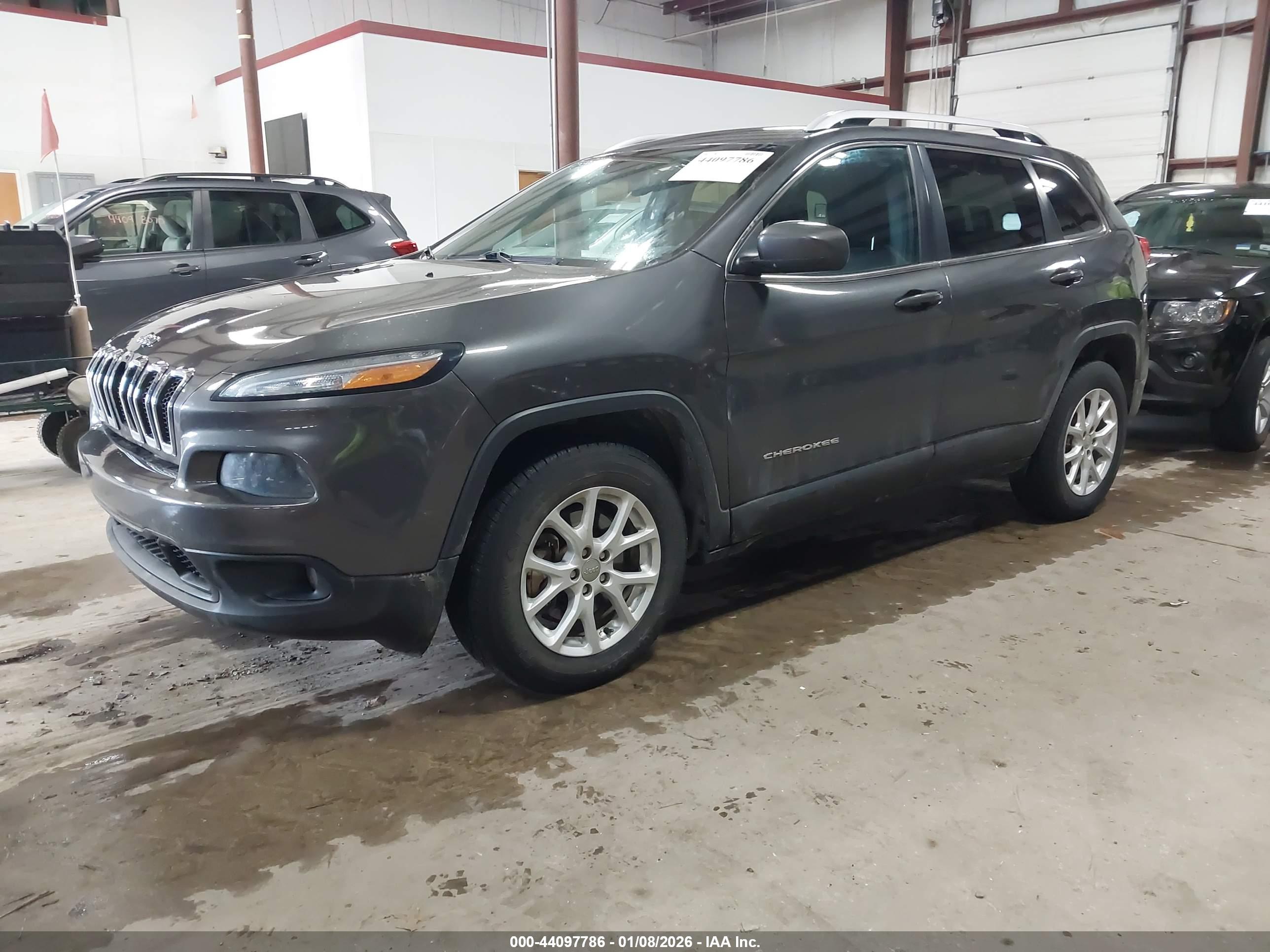 JEEP CHEROKEE image 2