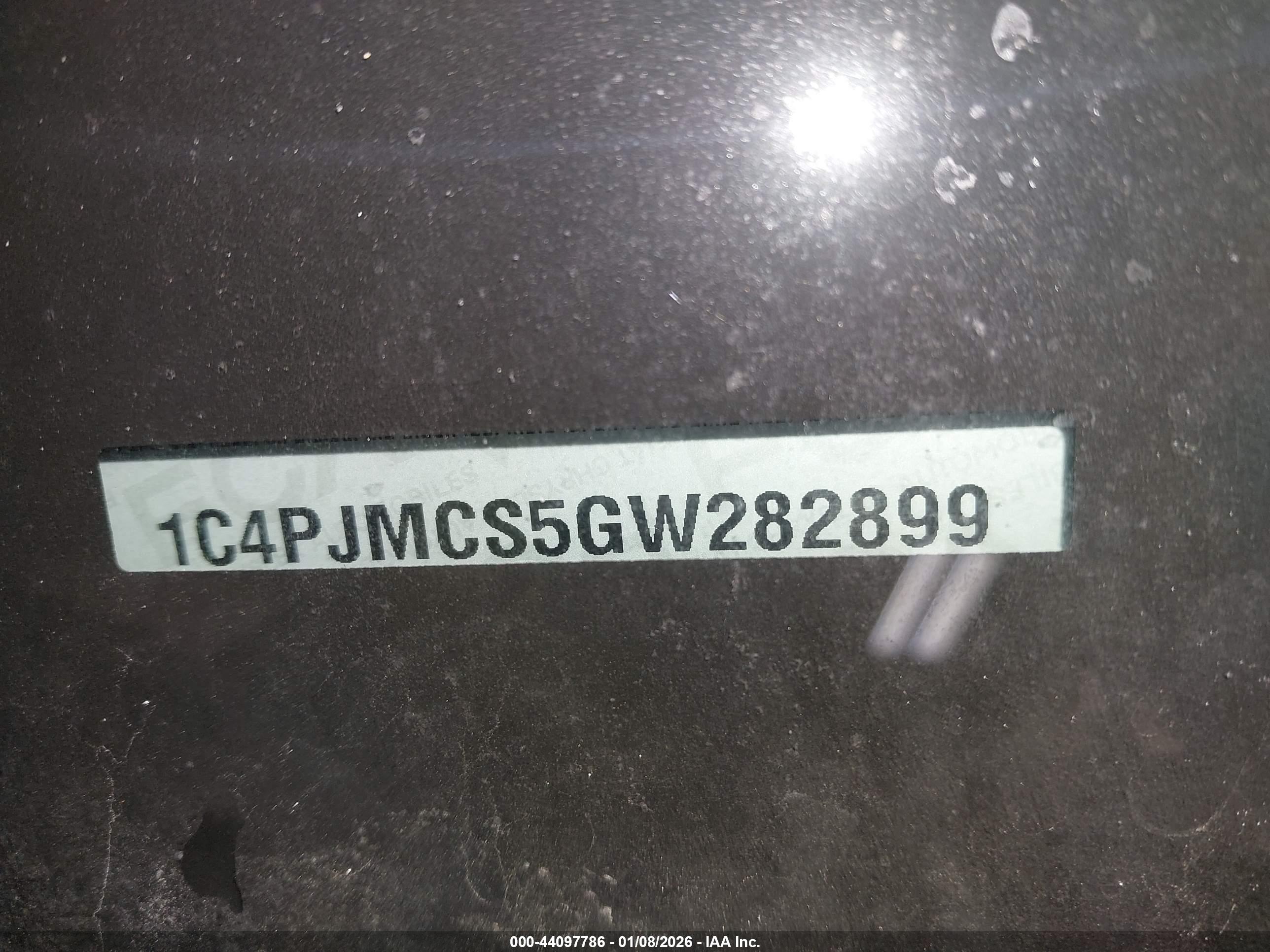 JEEP CHEROKEE image 9