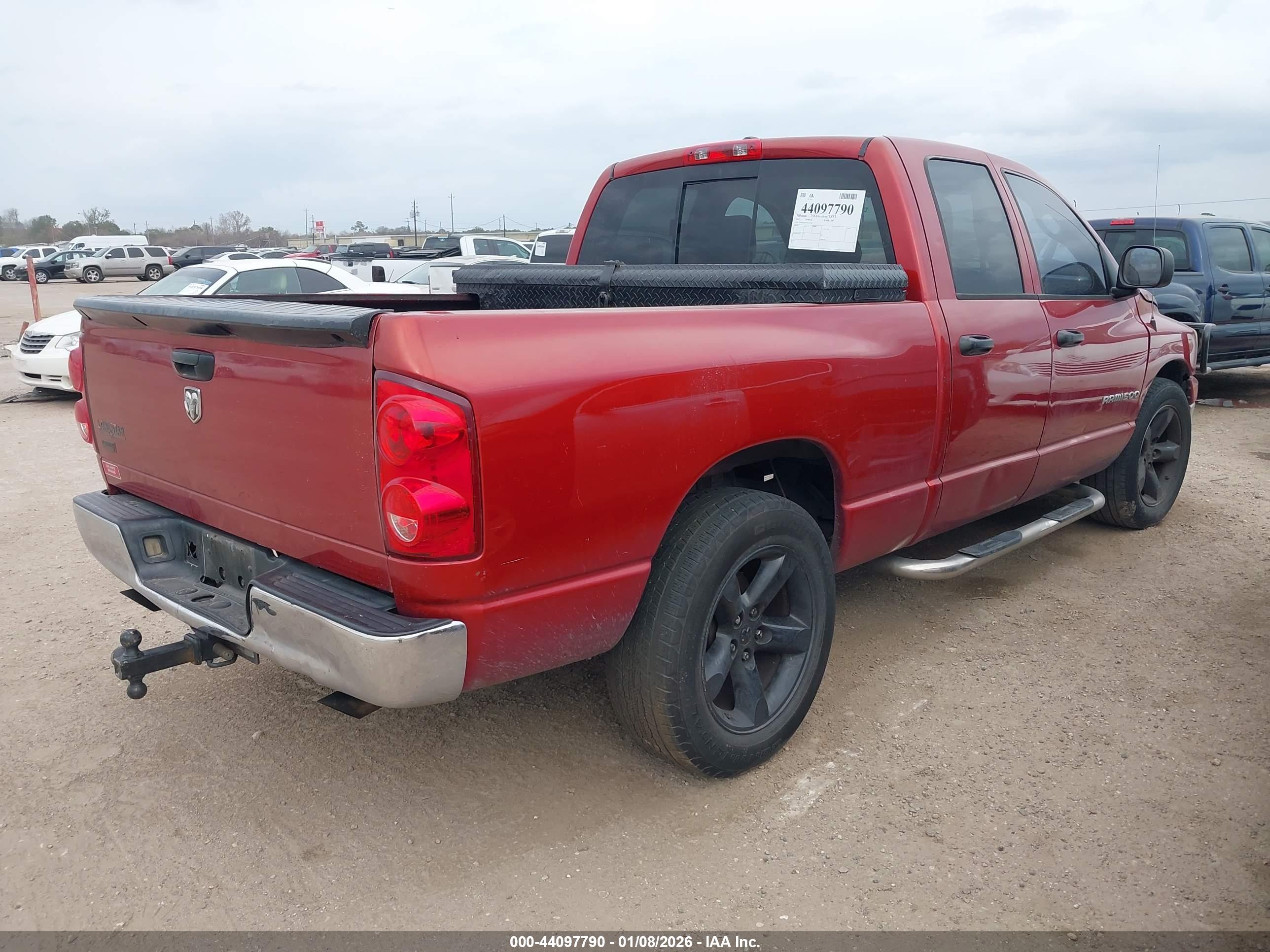 DODGE RAM image 4