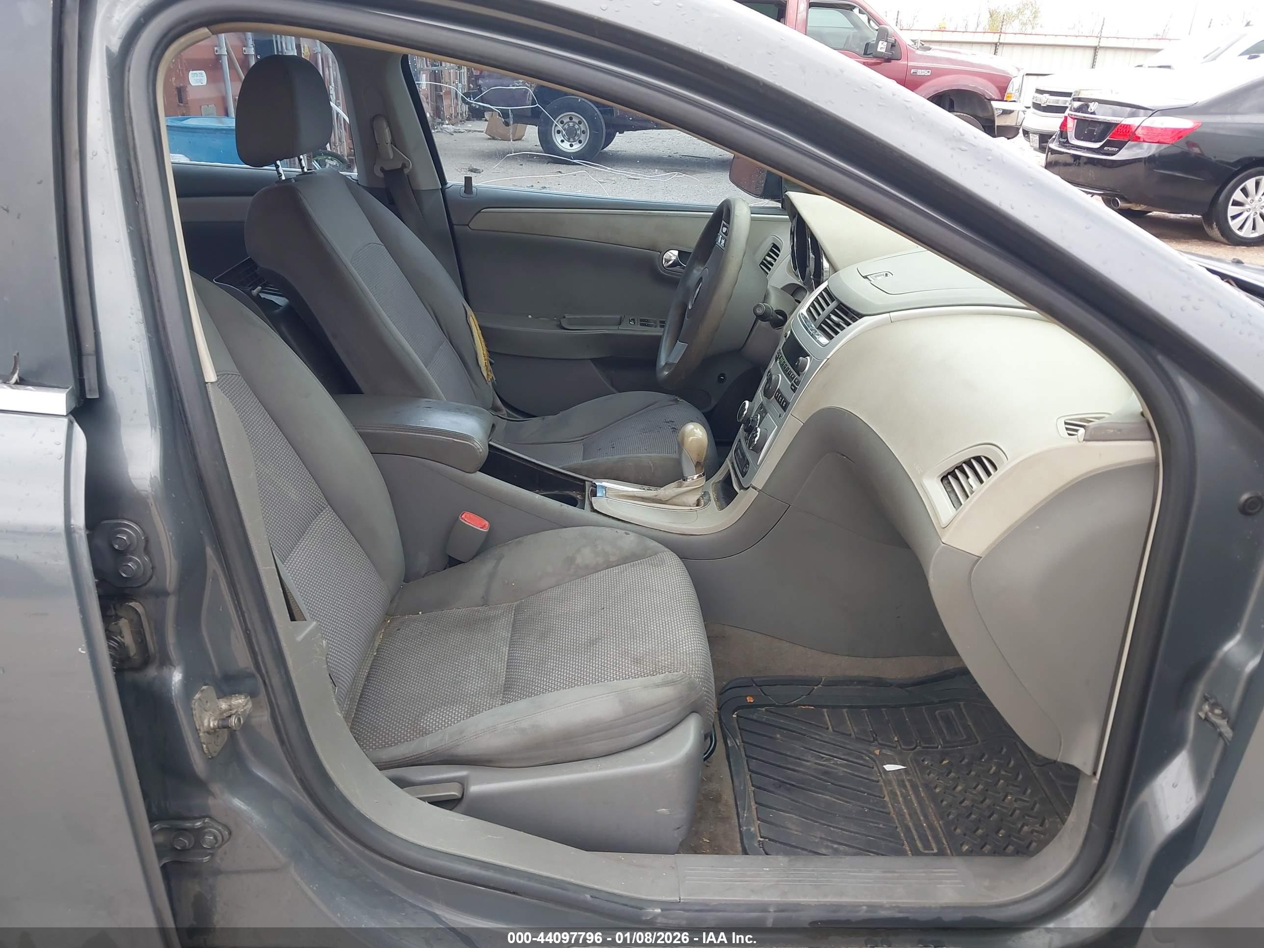 CHEVROLET MALIBU image 5
