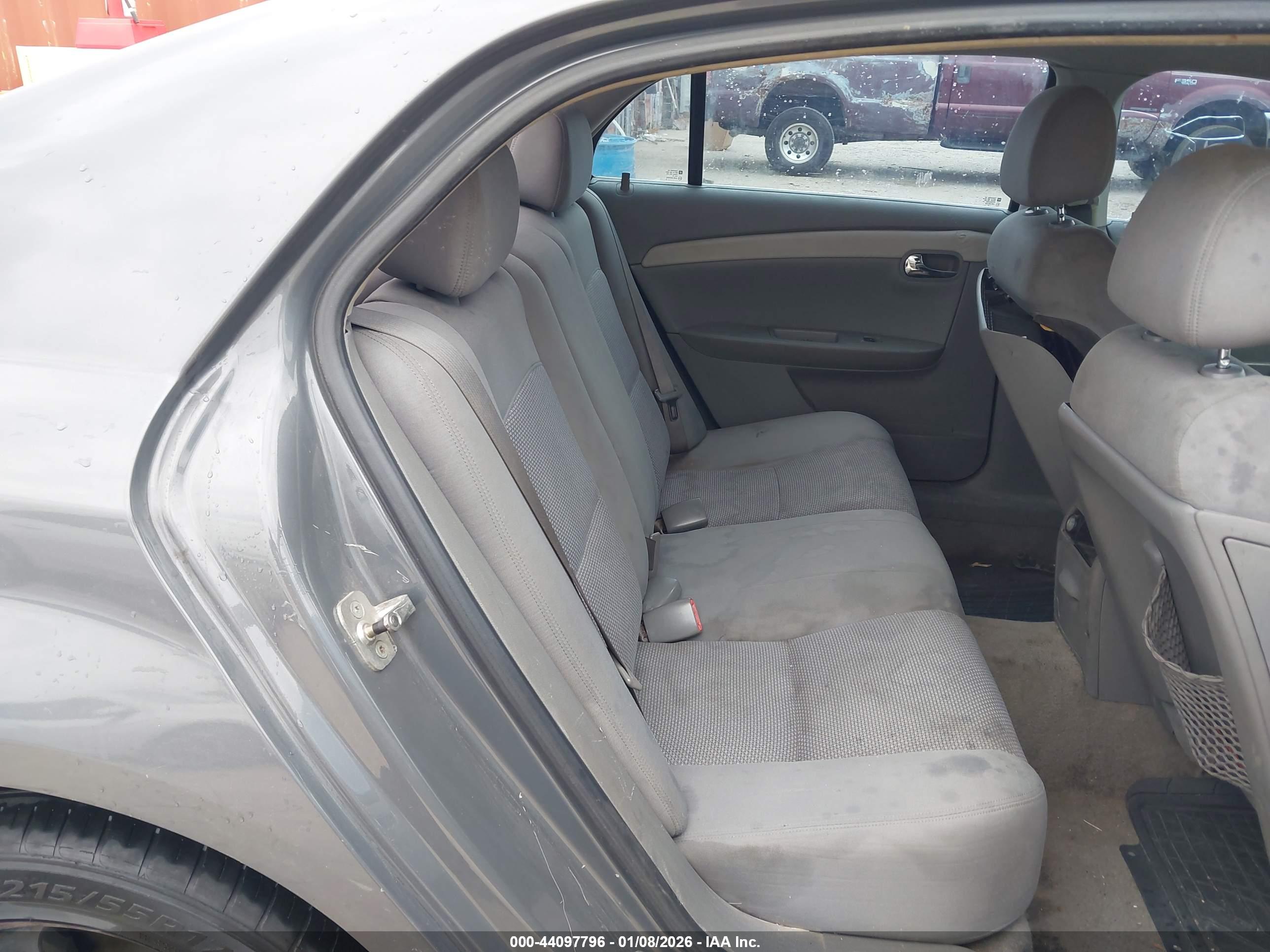 CHEVROLET MALIBU image 8
