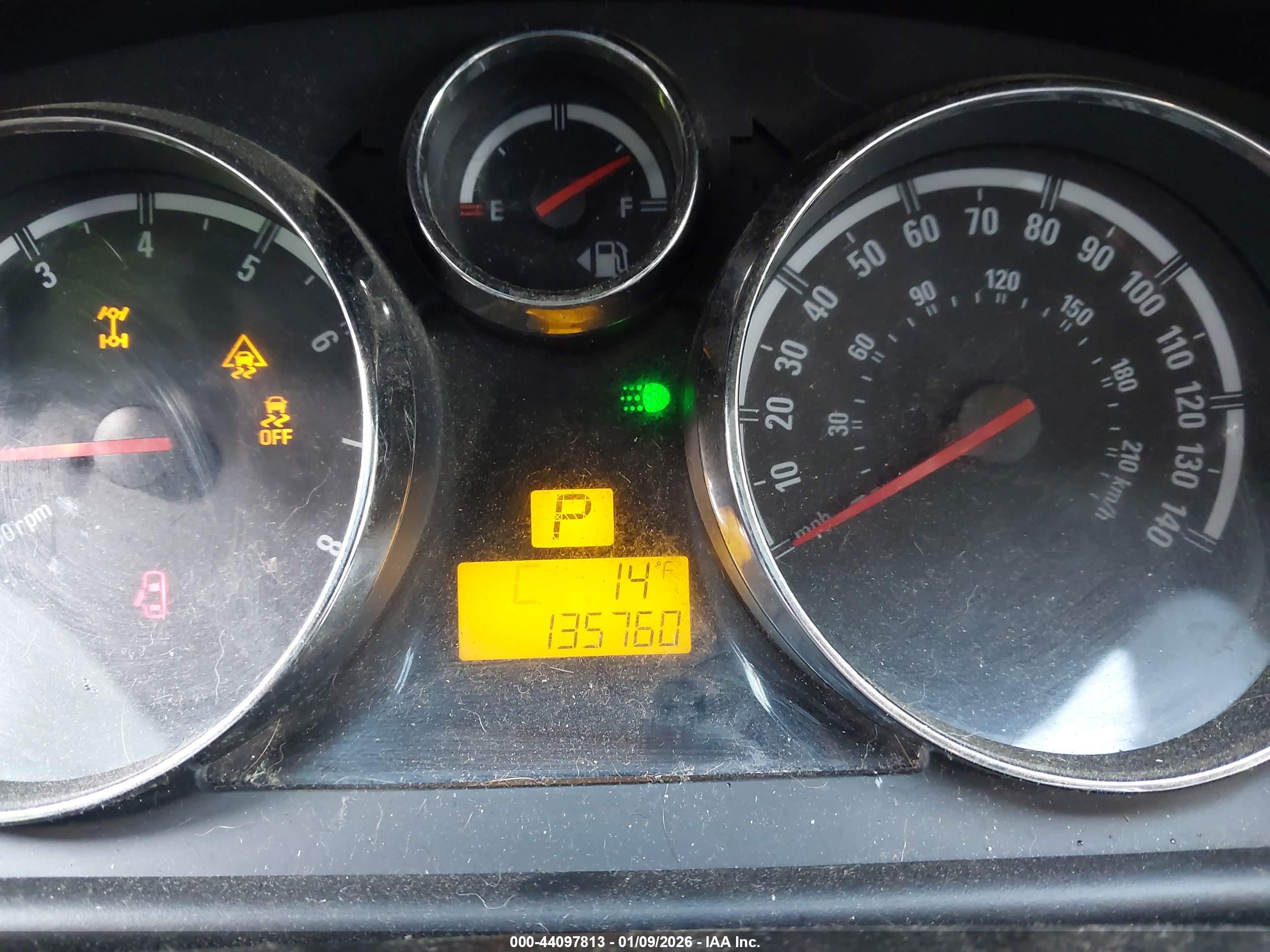 SATURN VUE image 7