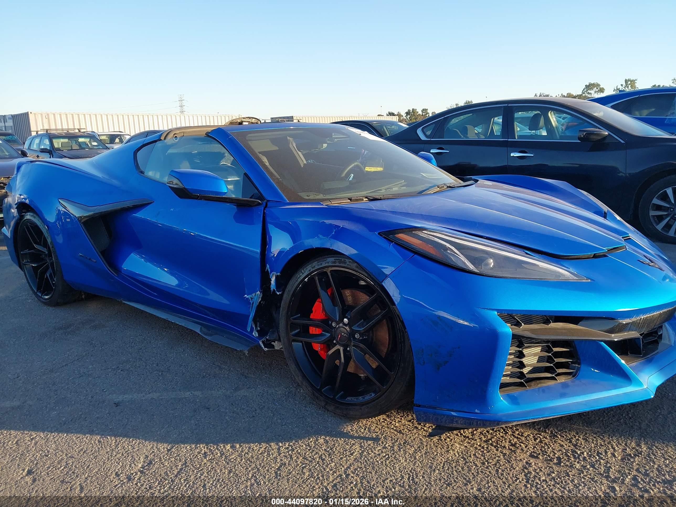 CHEVROLET CORVETTE image 6