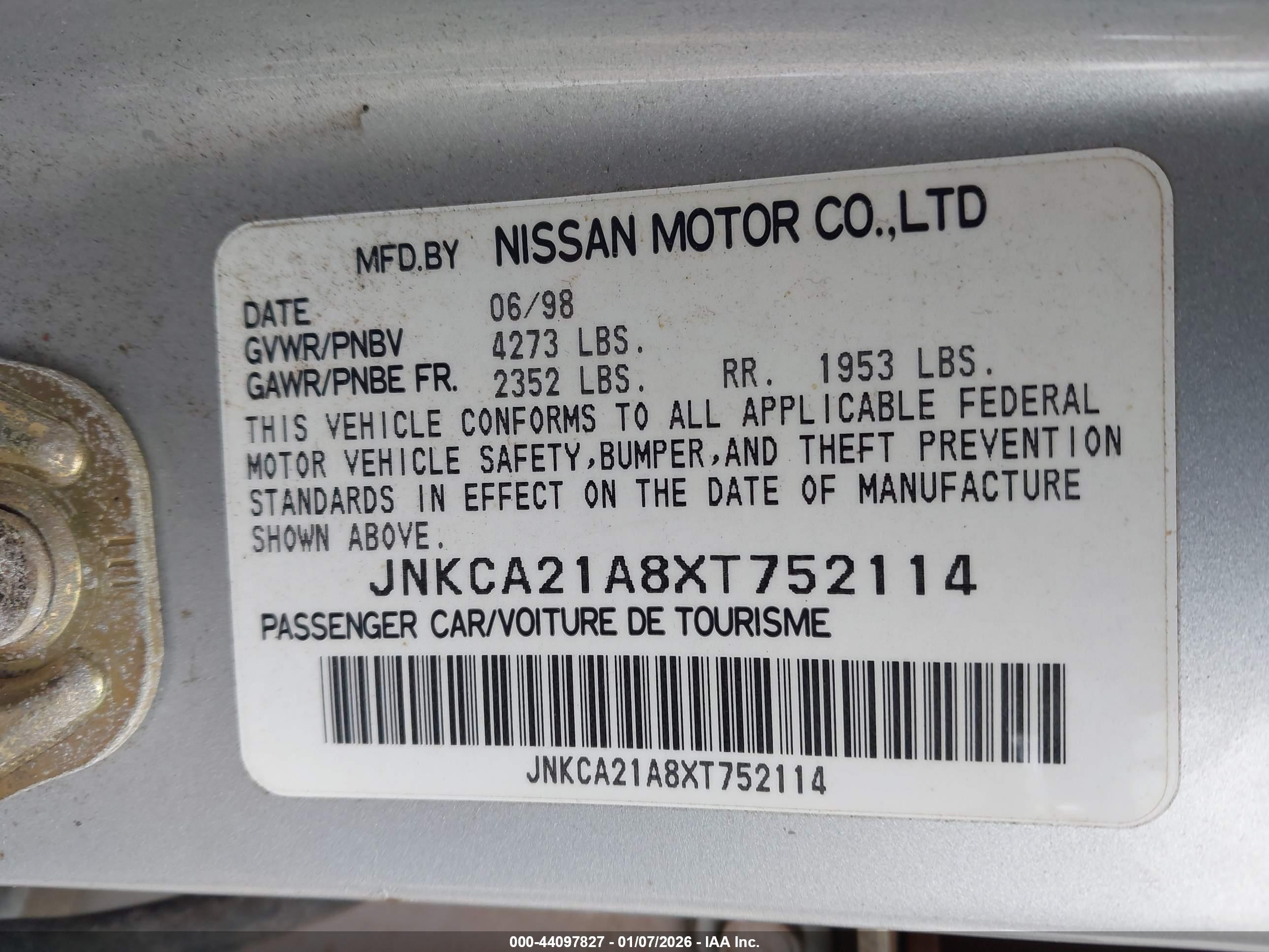 INFINITI I30 image 9