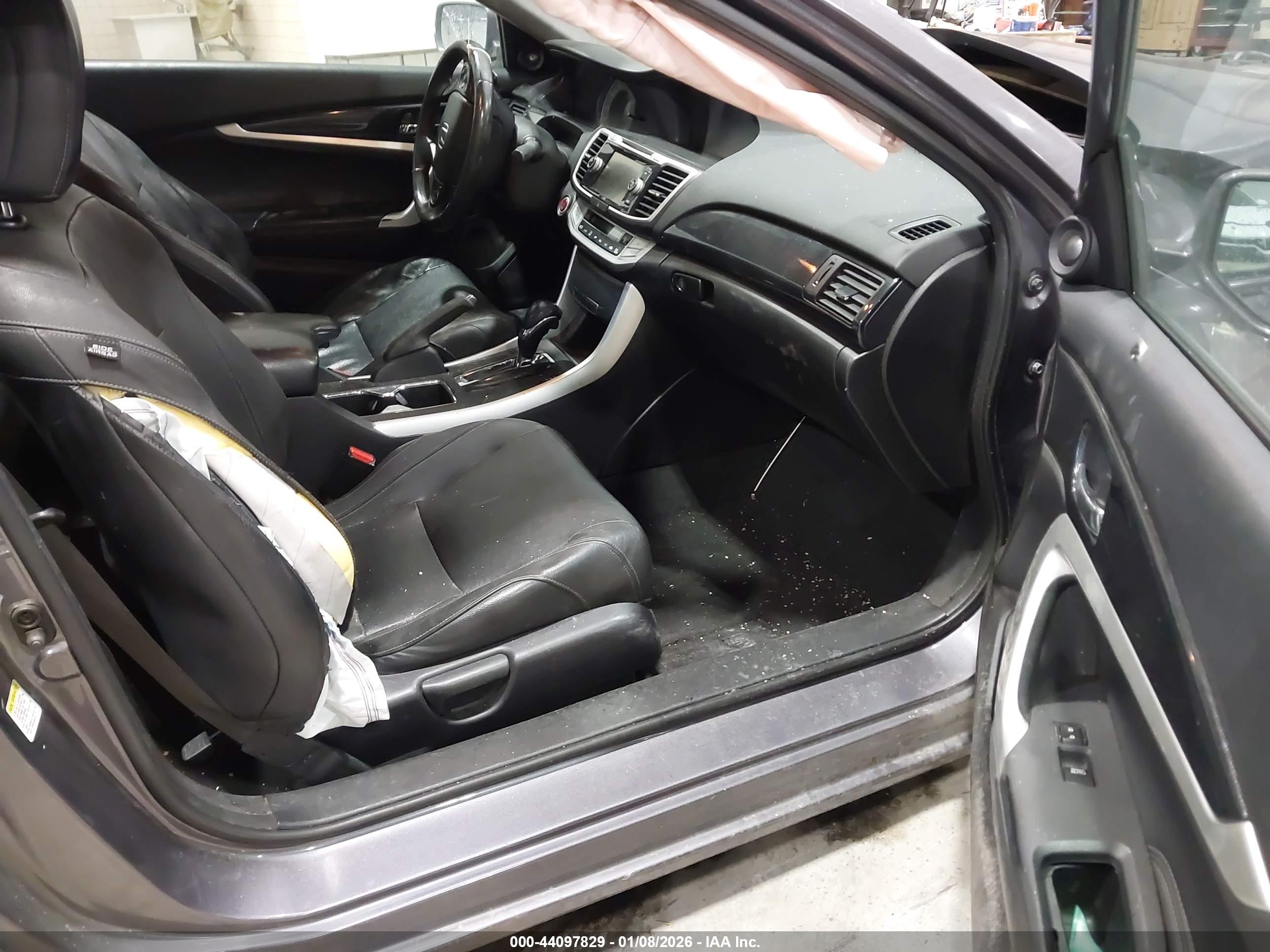 HONDA ACCORD image 5