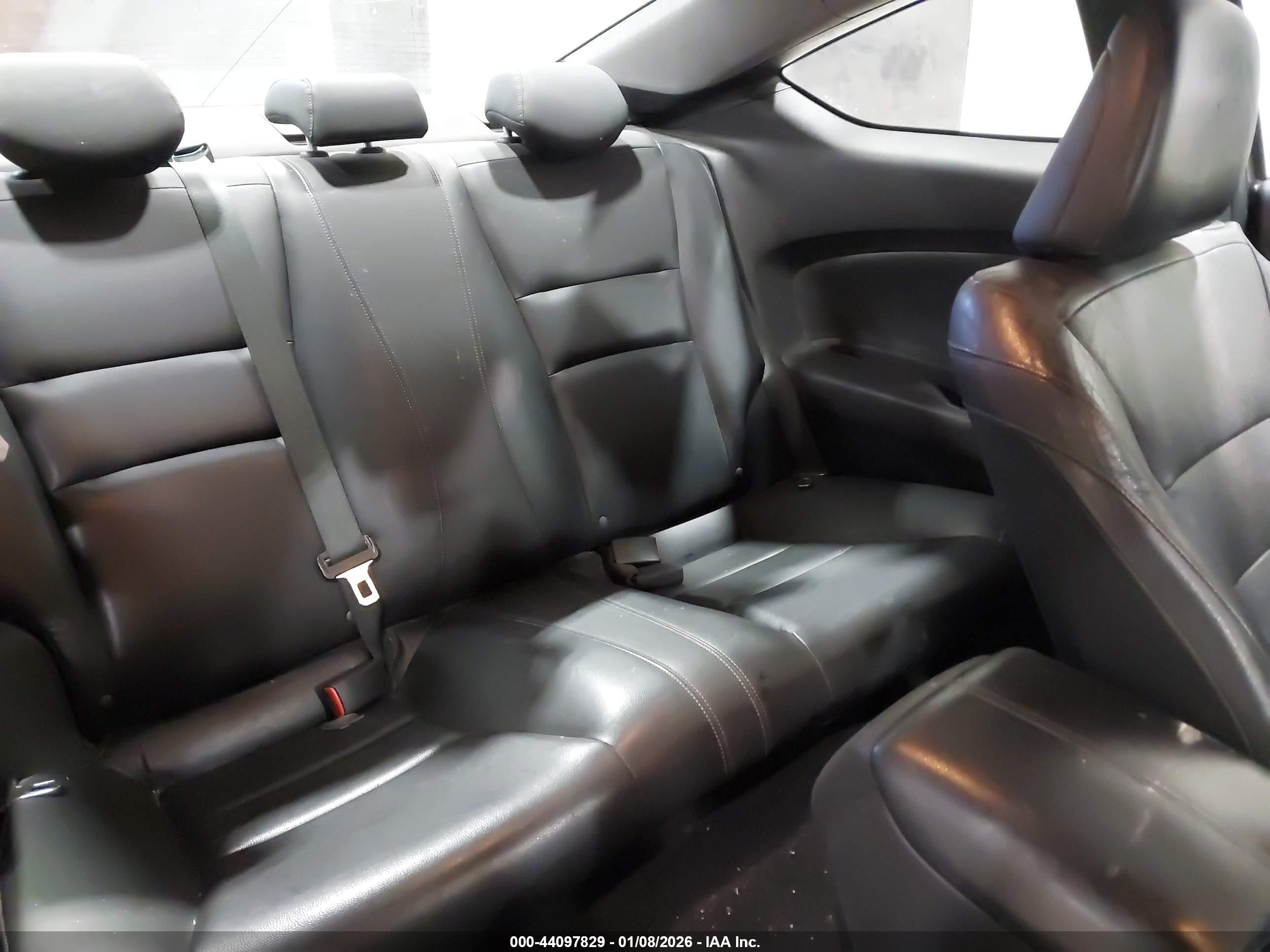 HONDA ACCORD image 8