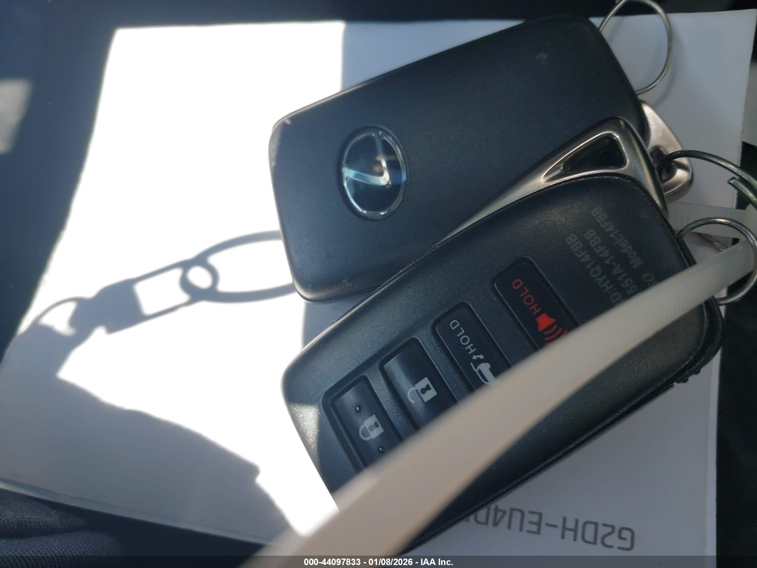LEXUS RX image 11