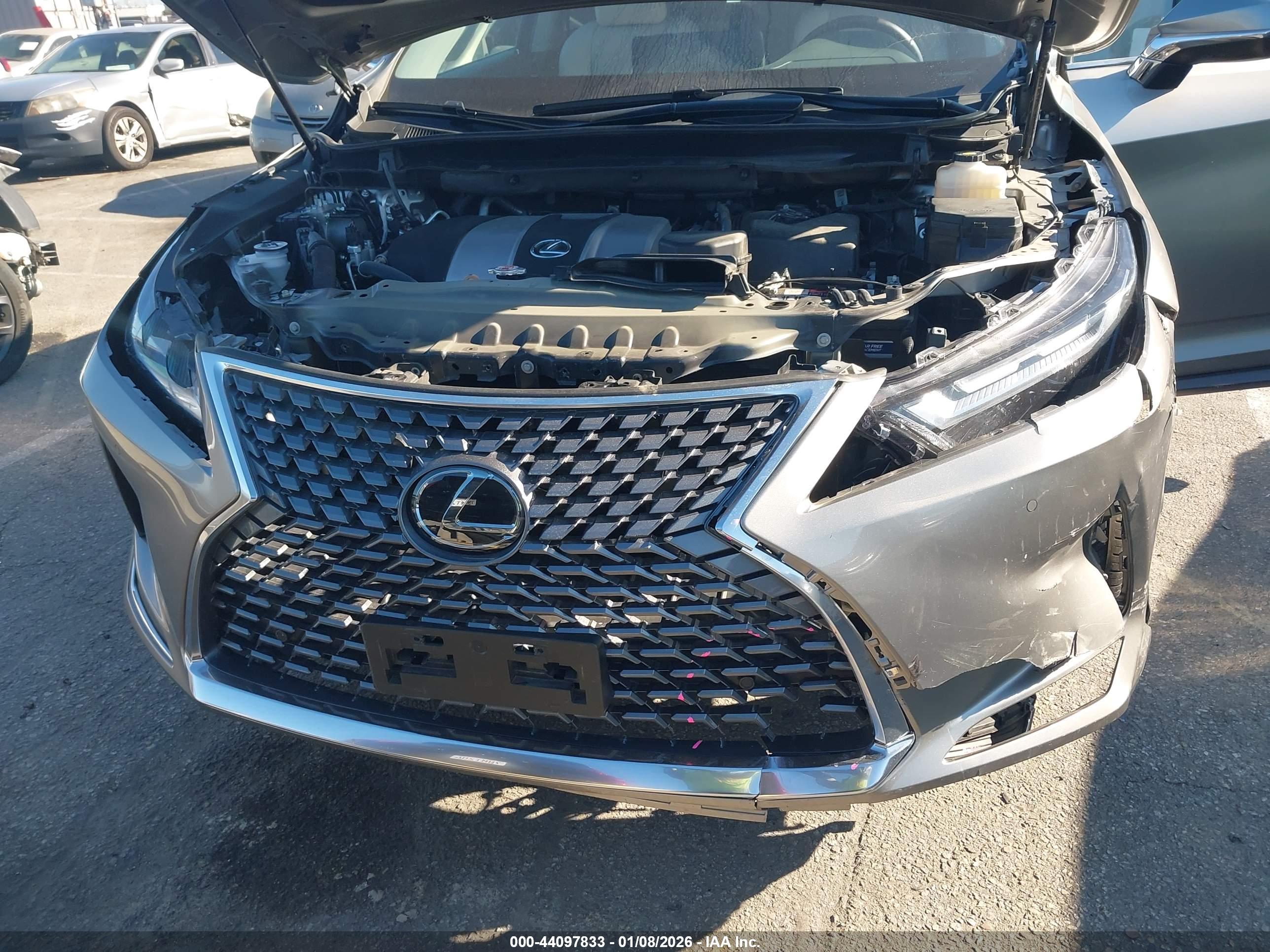 LEXUS RX image 6