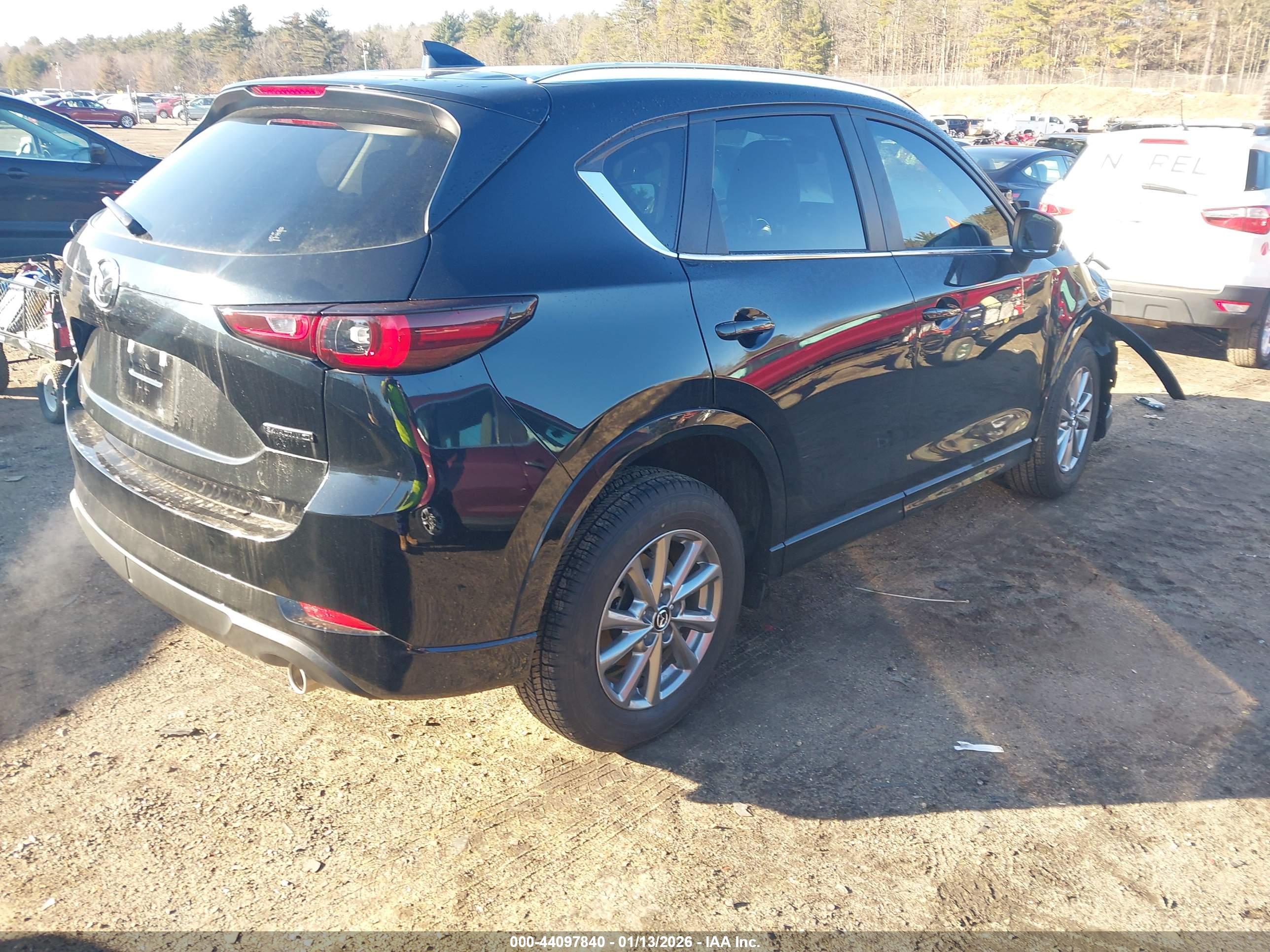 MAZDA CX-5 image 4