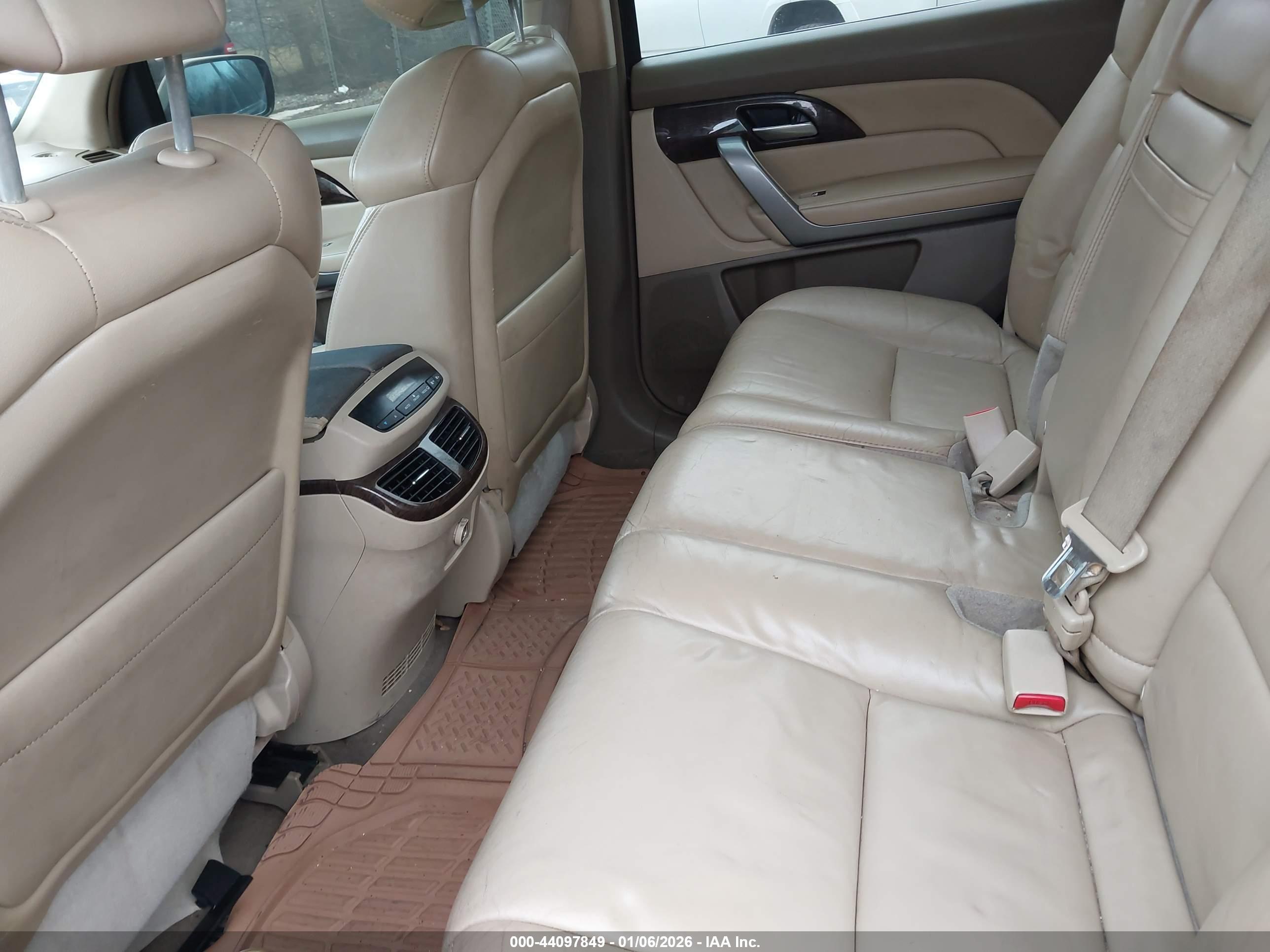 ACURA MDX image 8