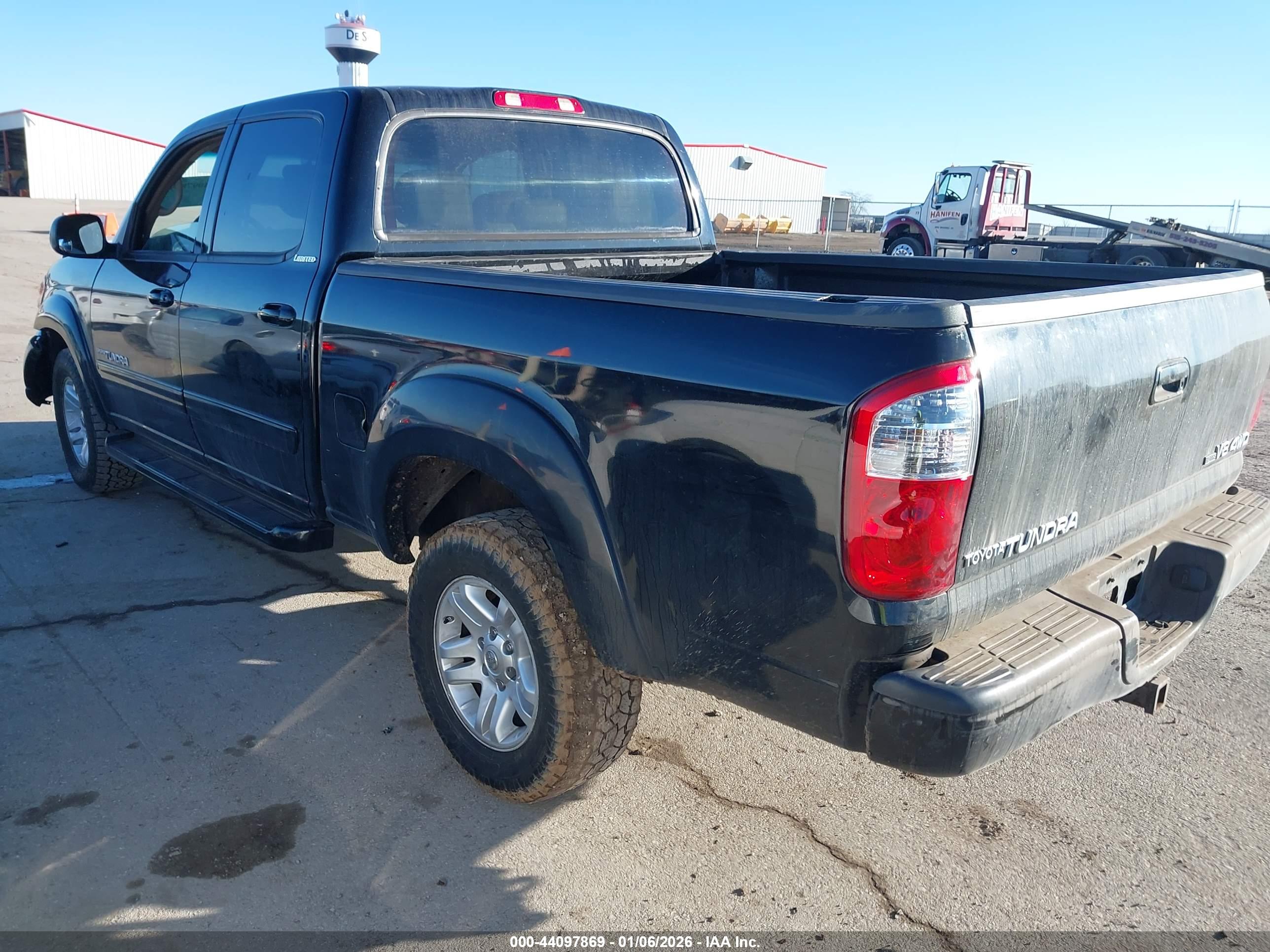 TOYOTA TUNDRA image 3