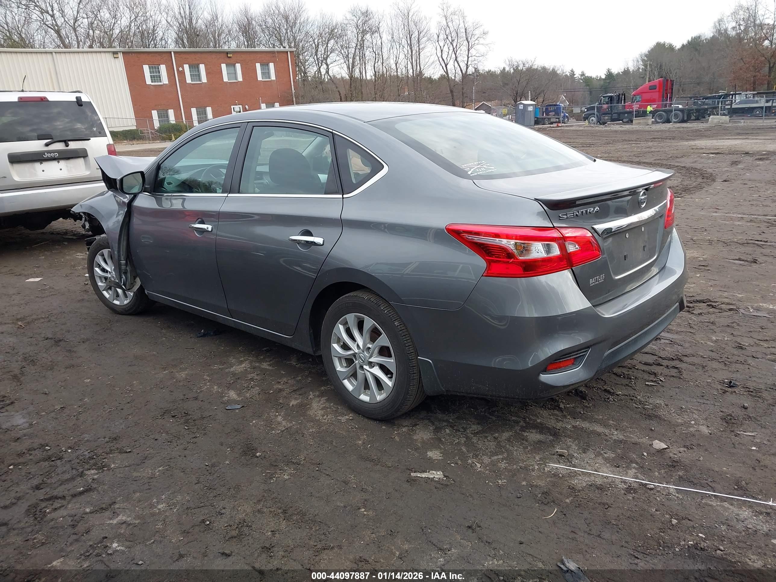 NISSAN SENTRA image 3