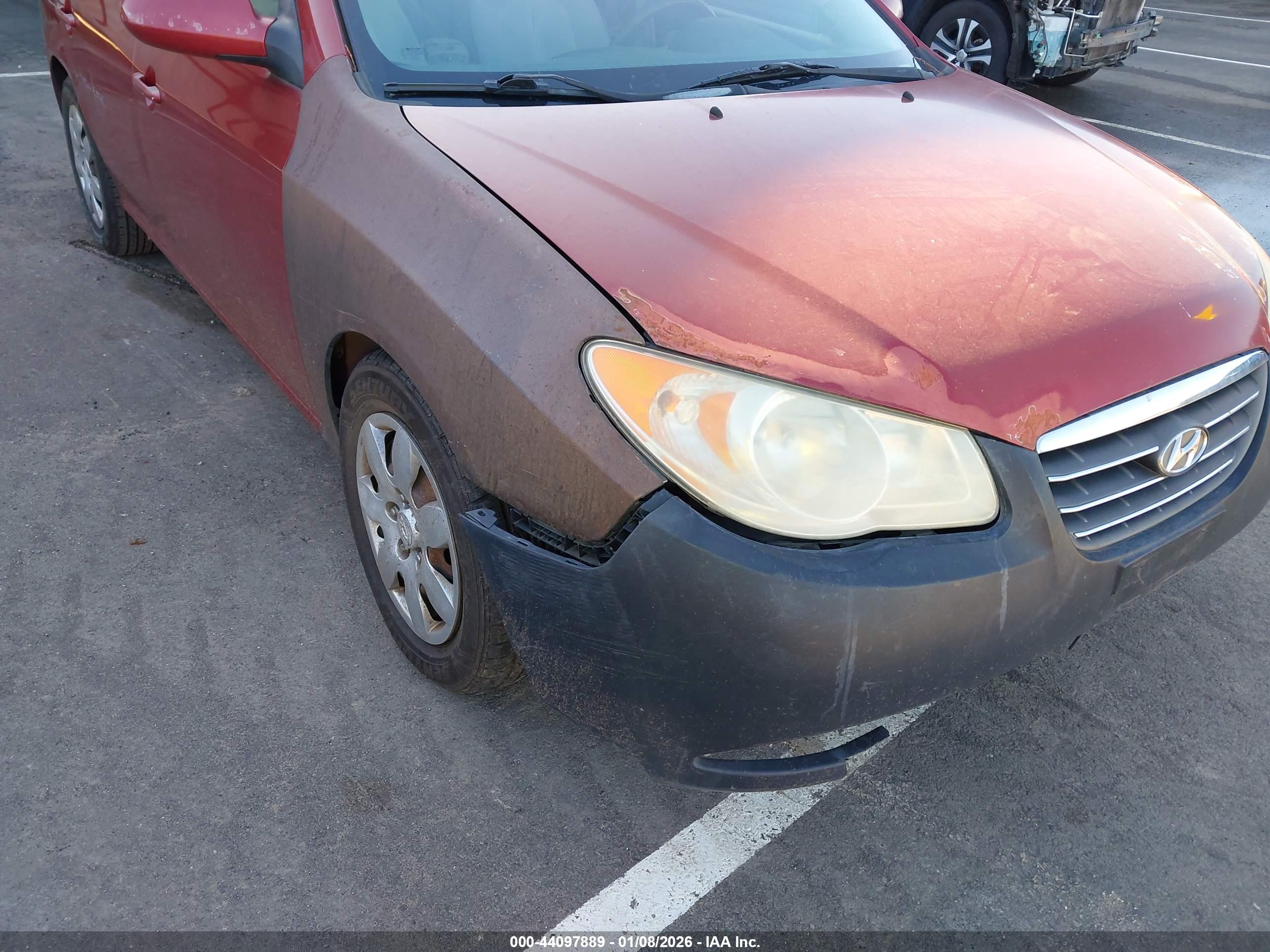 HYUNDAI ELANTRA image 6