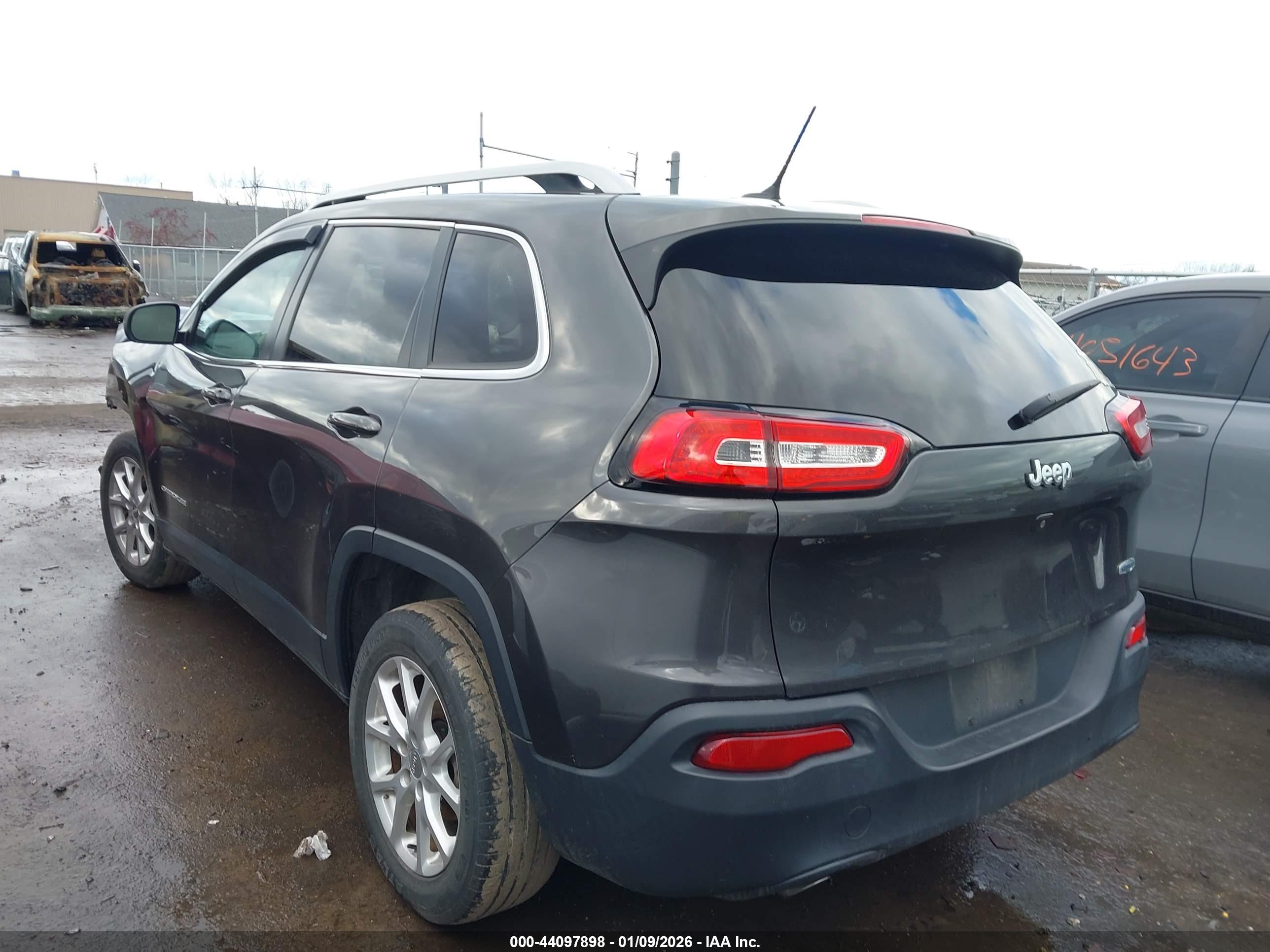 JEEP CHEROKEE image 3