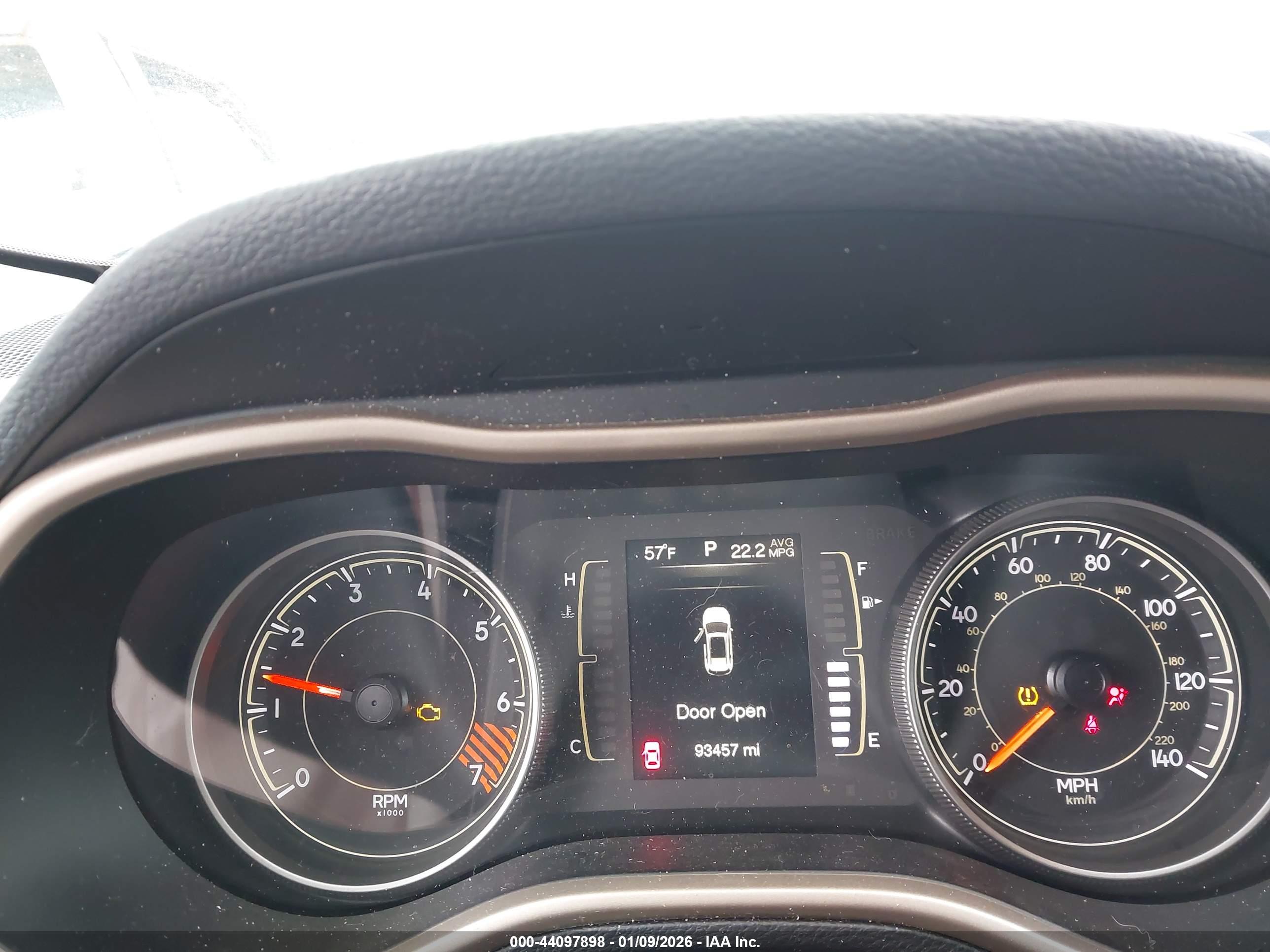 JEEP CHEROKEE image 7