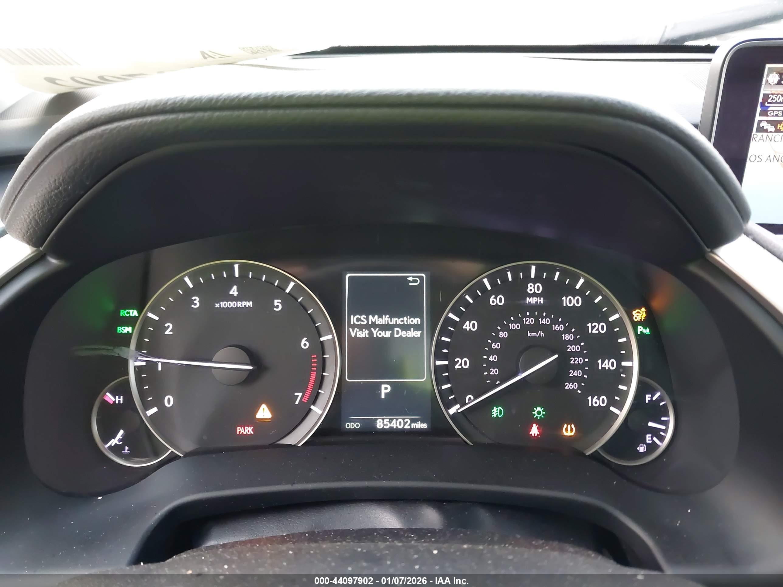 LEXUS RX image 7