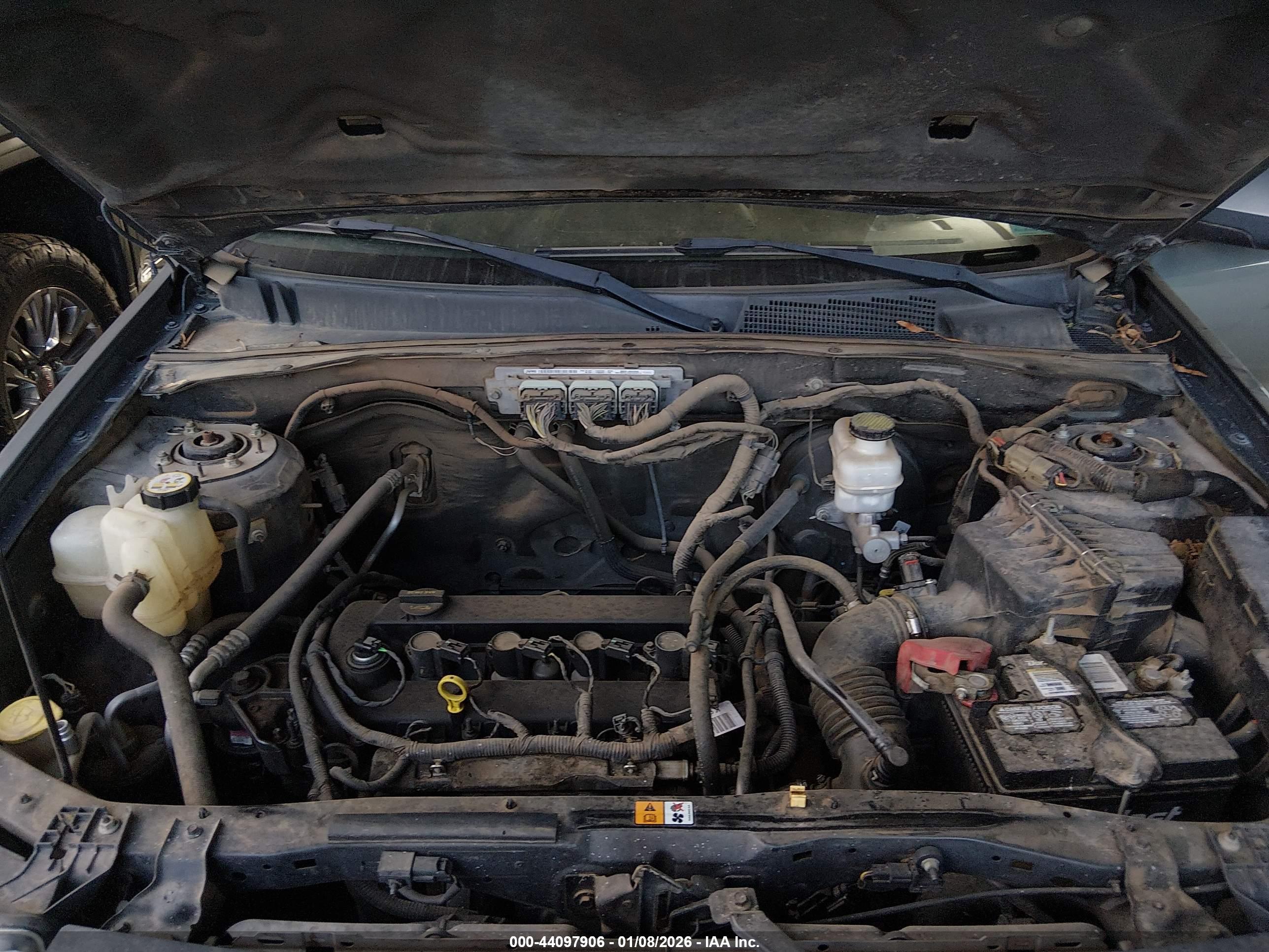 FORD ESCAPE image 10