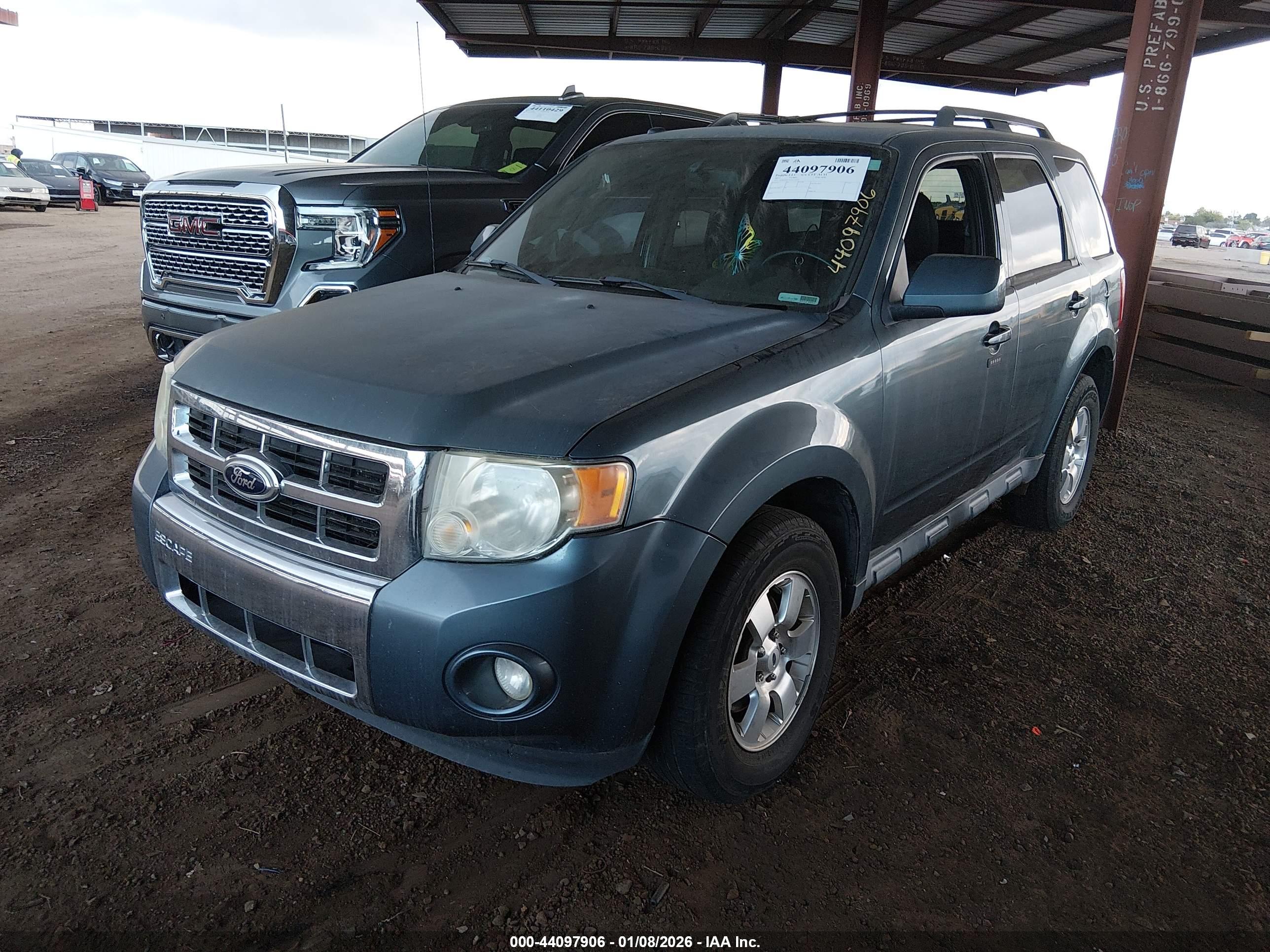 FORD ESCAPE image 2