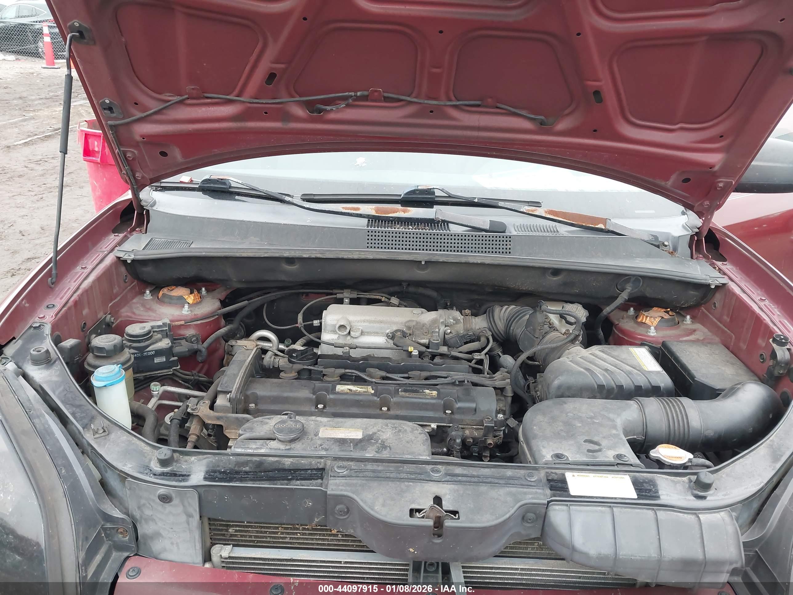 HYUNDAI TUCSON image 10