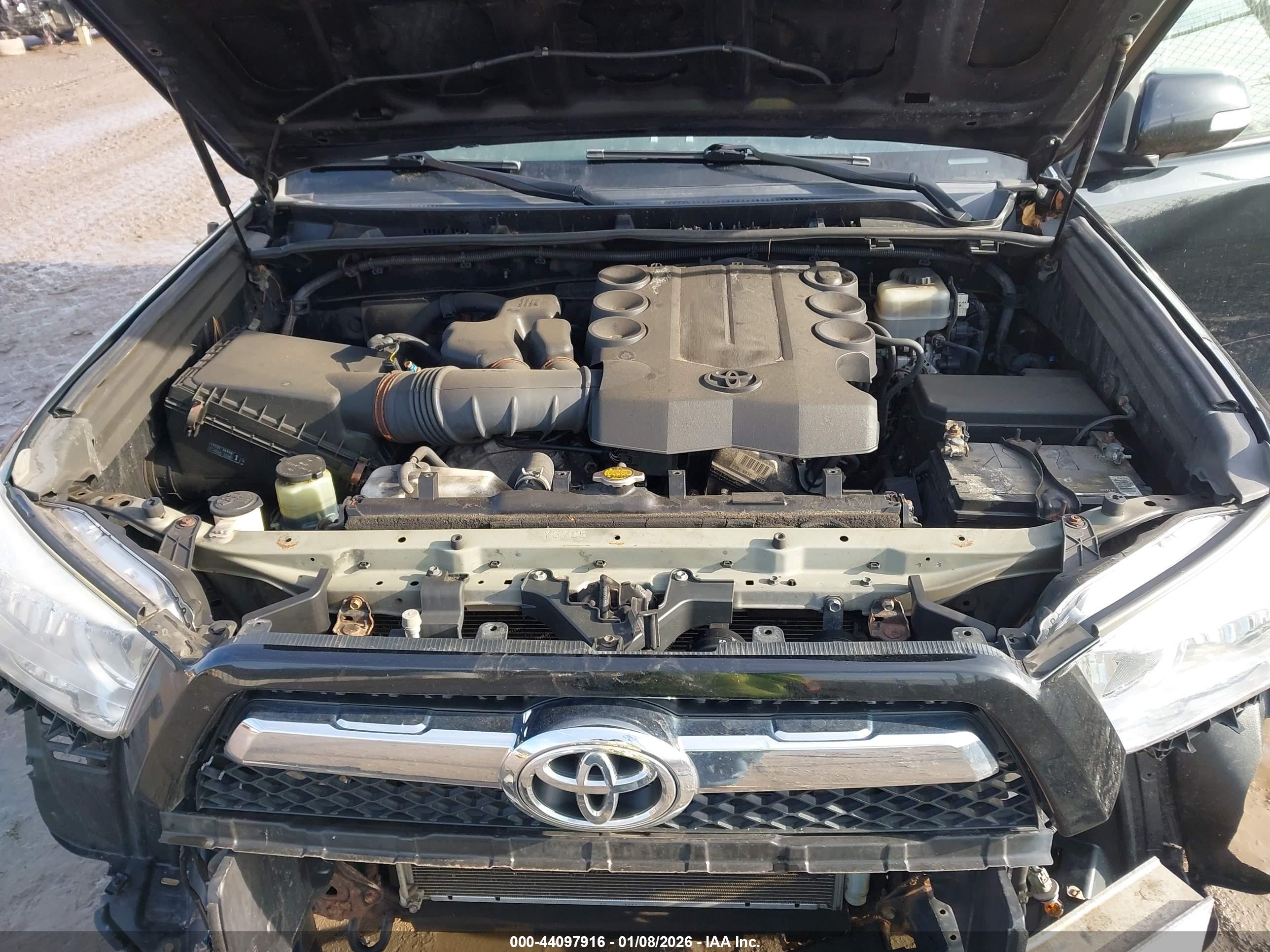 TOYOTA 4RUNNER image 10