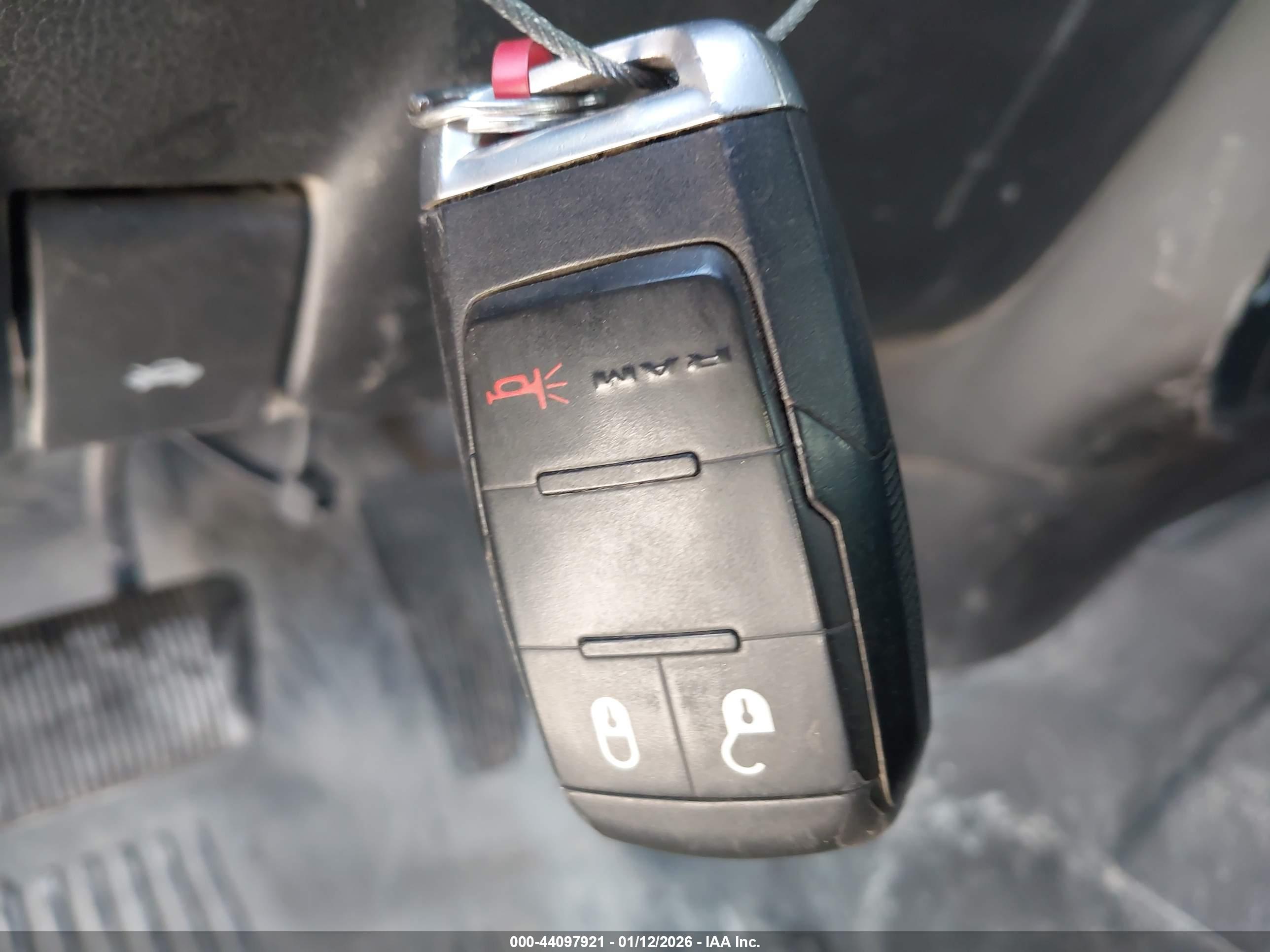 RAM 2500 image 11