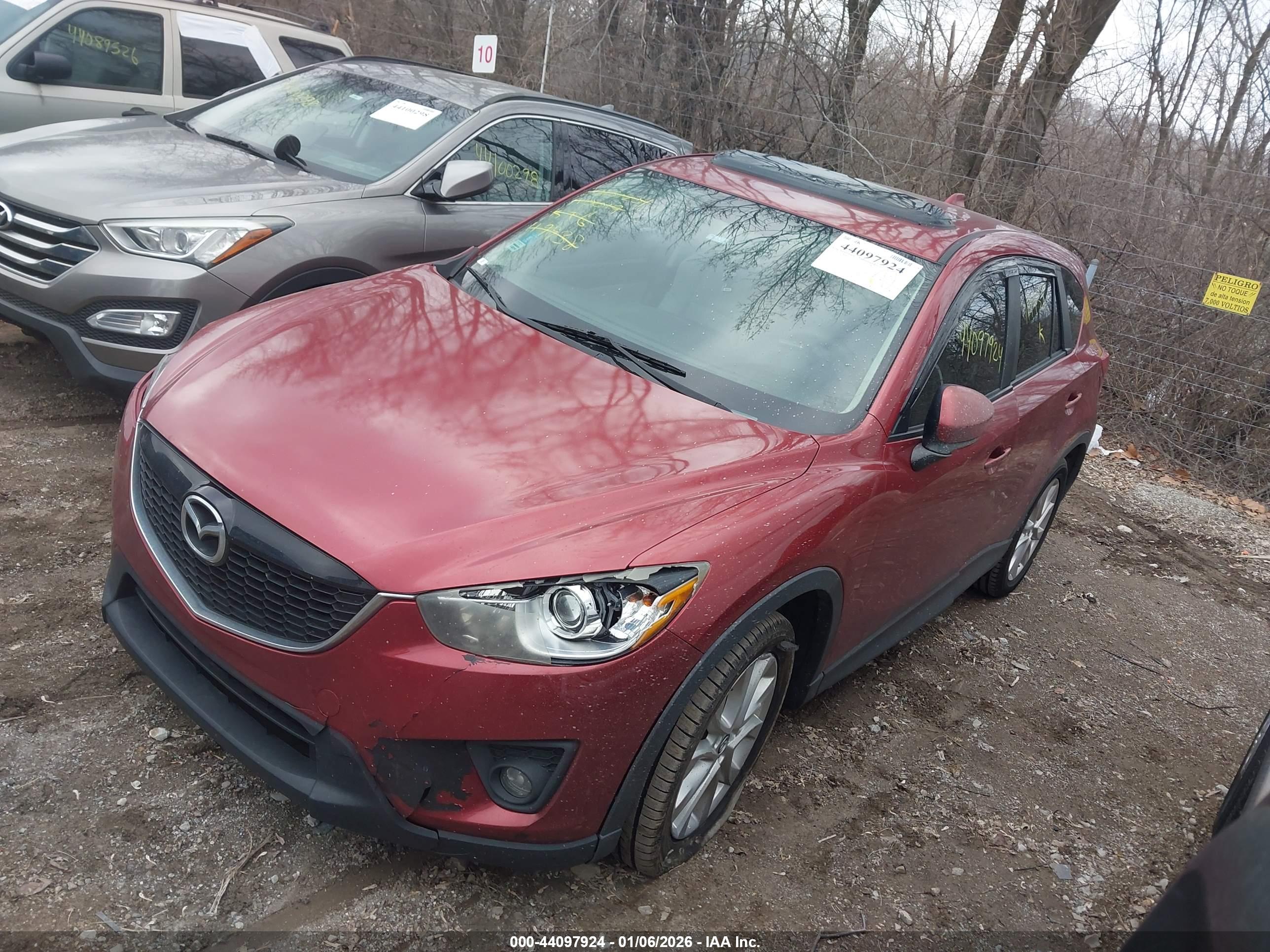 MAZDA CX-5 image 2