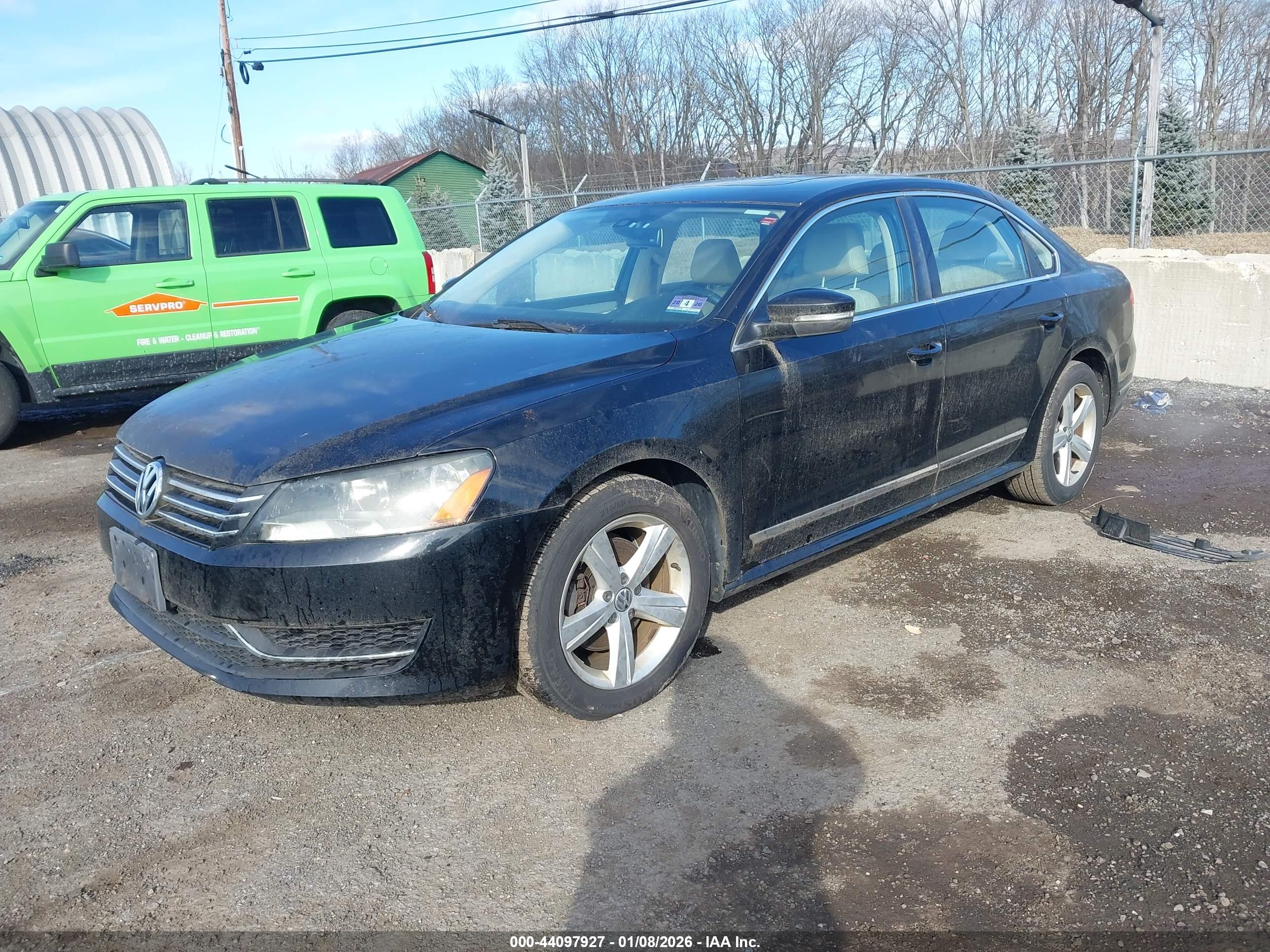VOLKSWAGEN PASSAT image 2