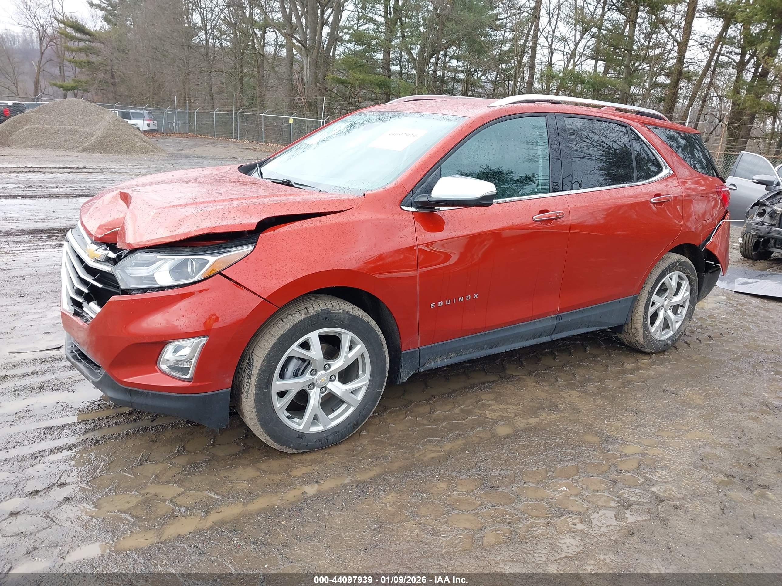 CHEVROLET EQUINOX image 2