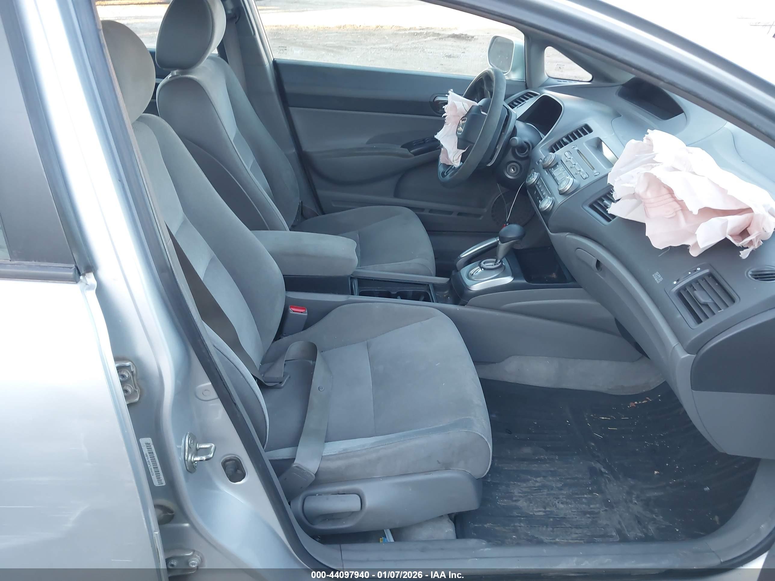 HONDA CIVIC image 5