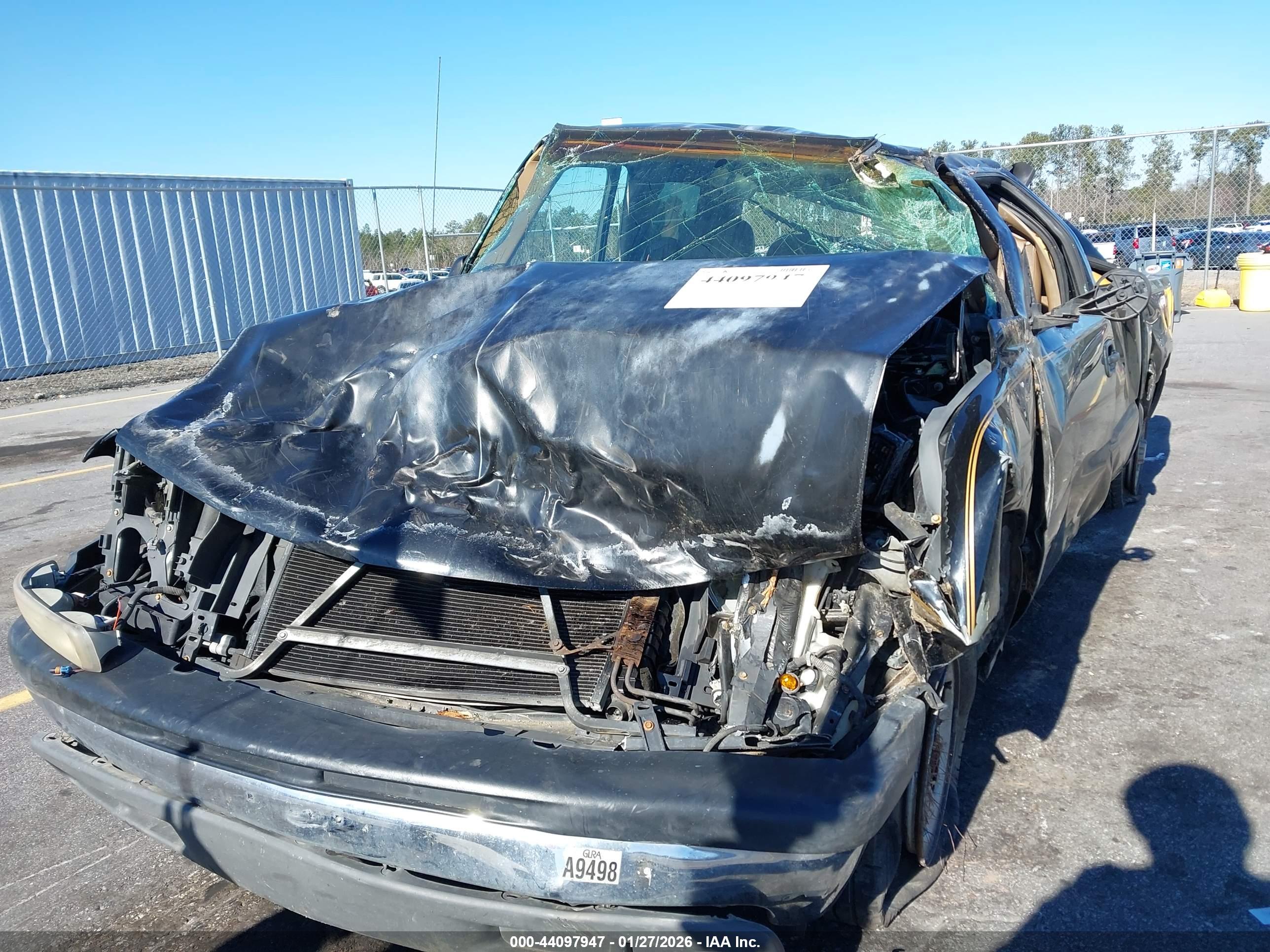 CHEVROLET SILVERADO image 6