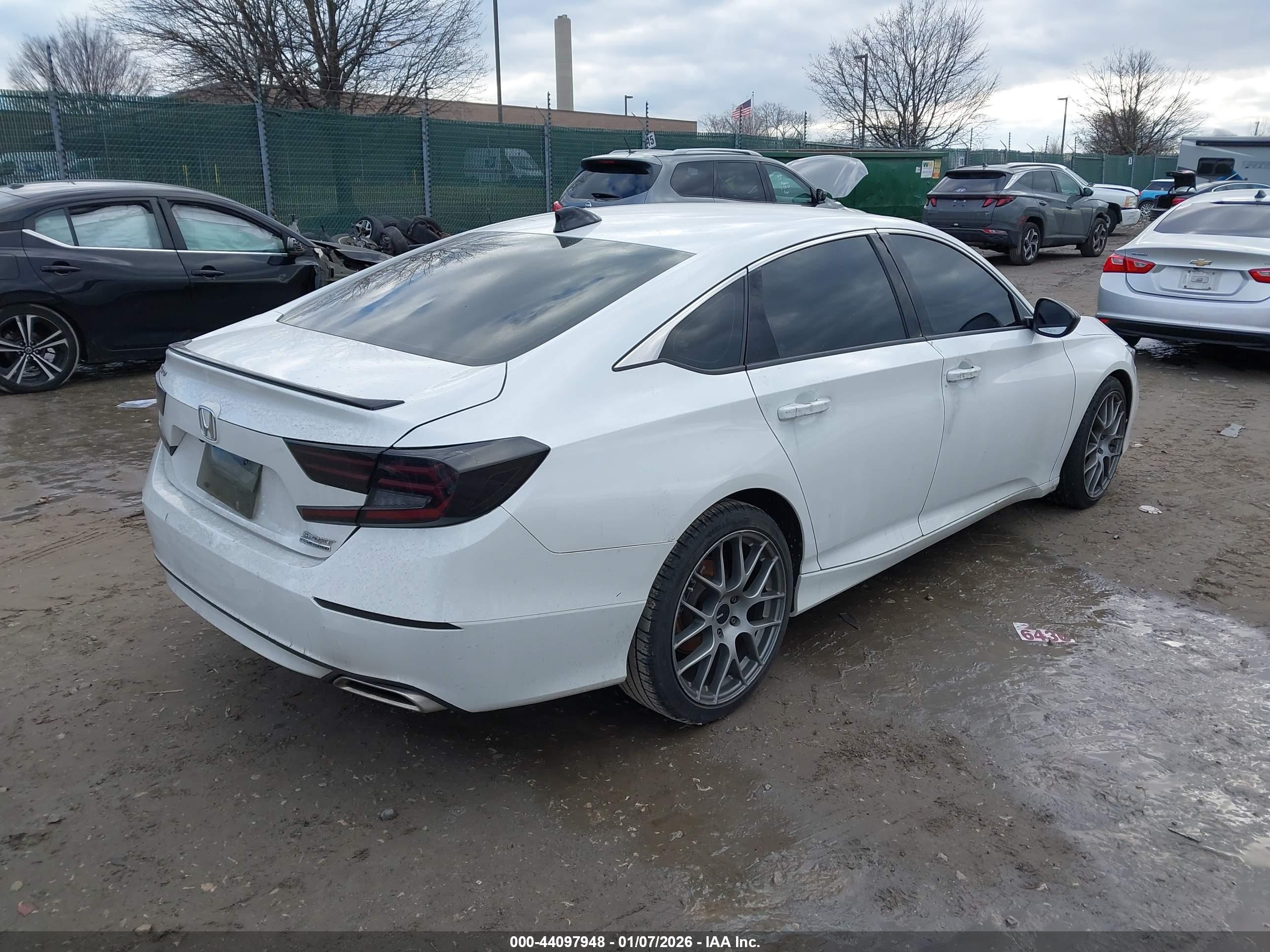 HONDA ACCORD image 4