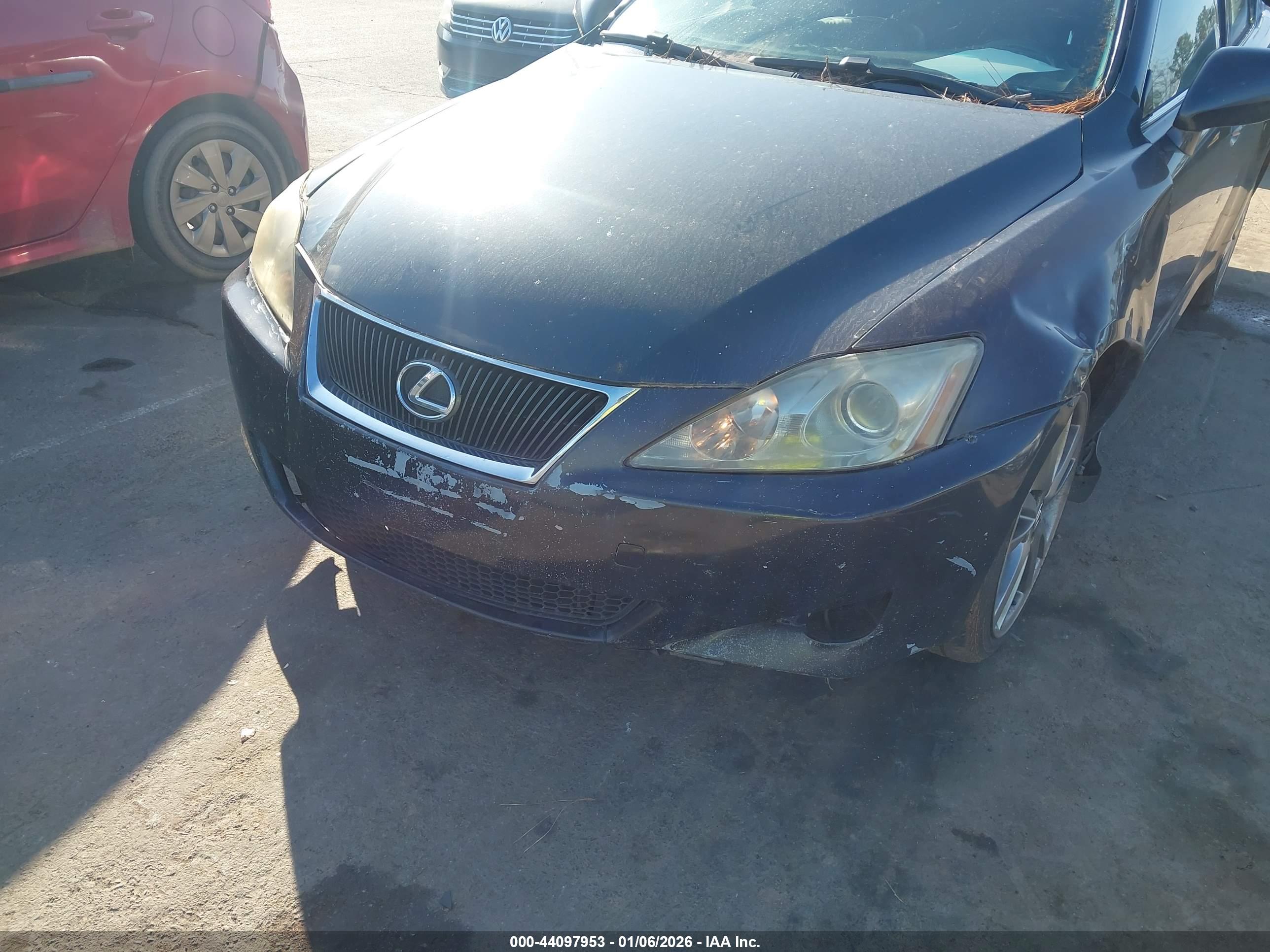 LEXUS IS image 6