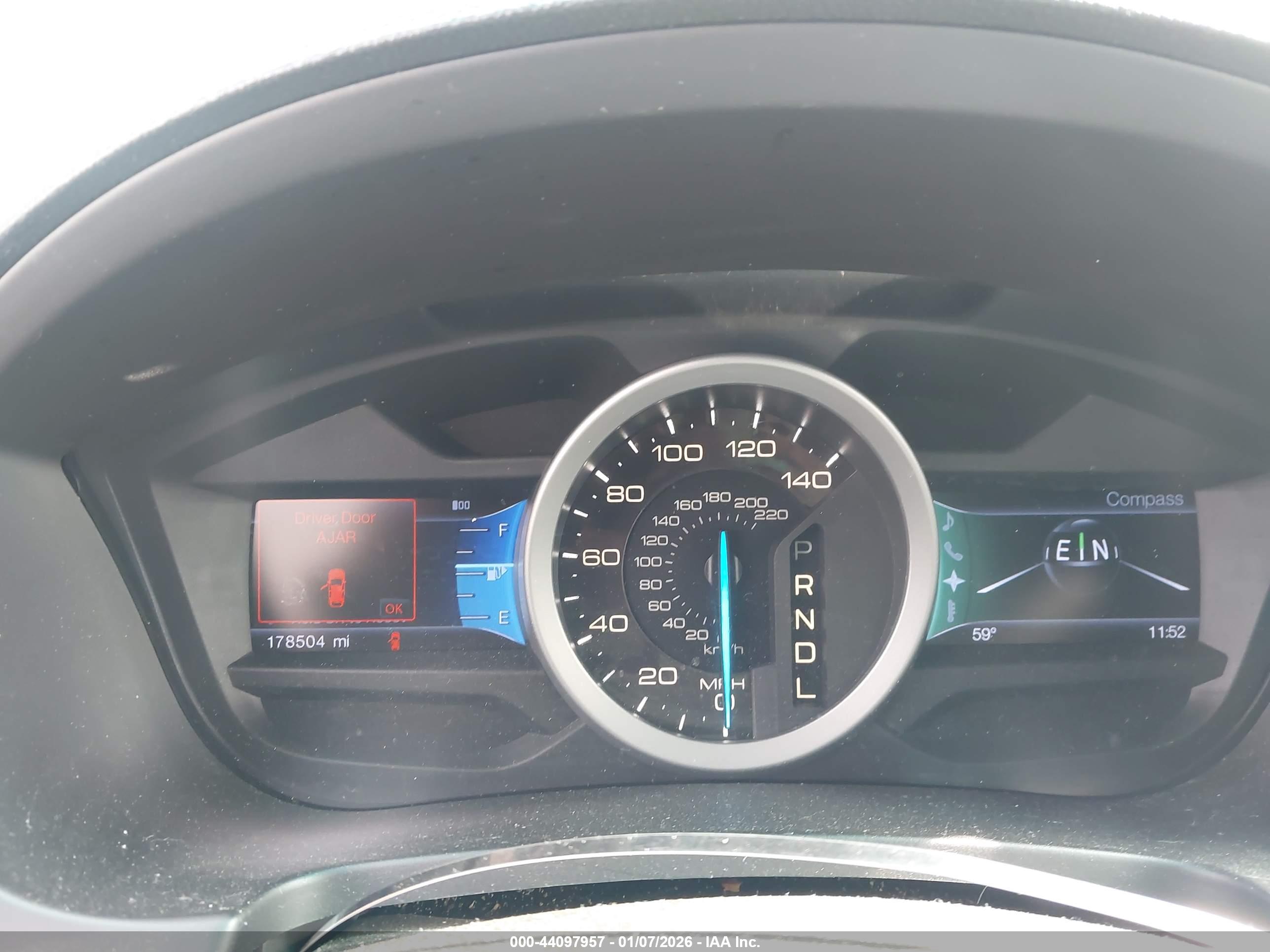 FORD EXPLORER image 7