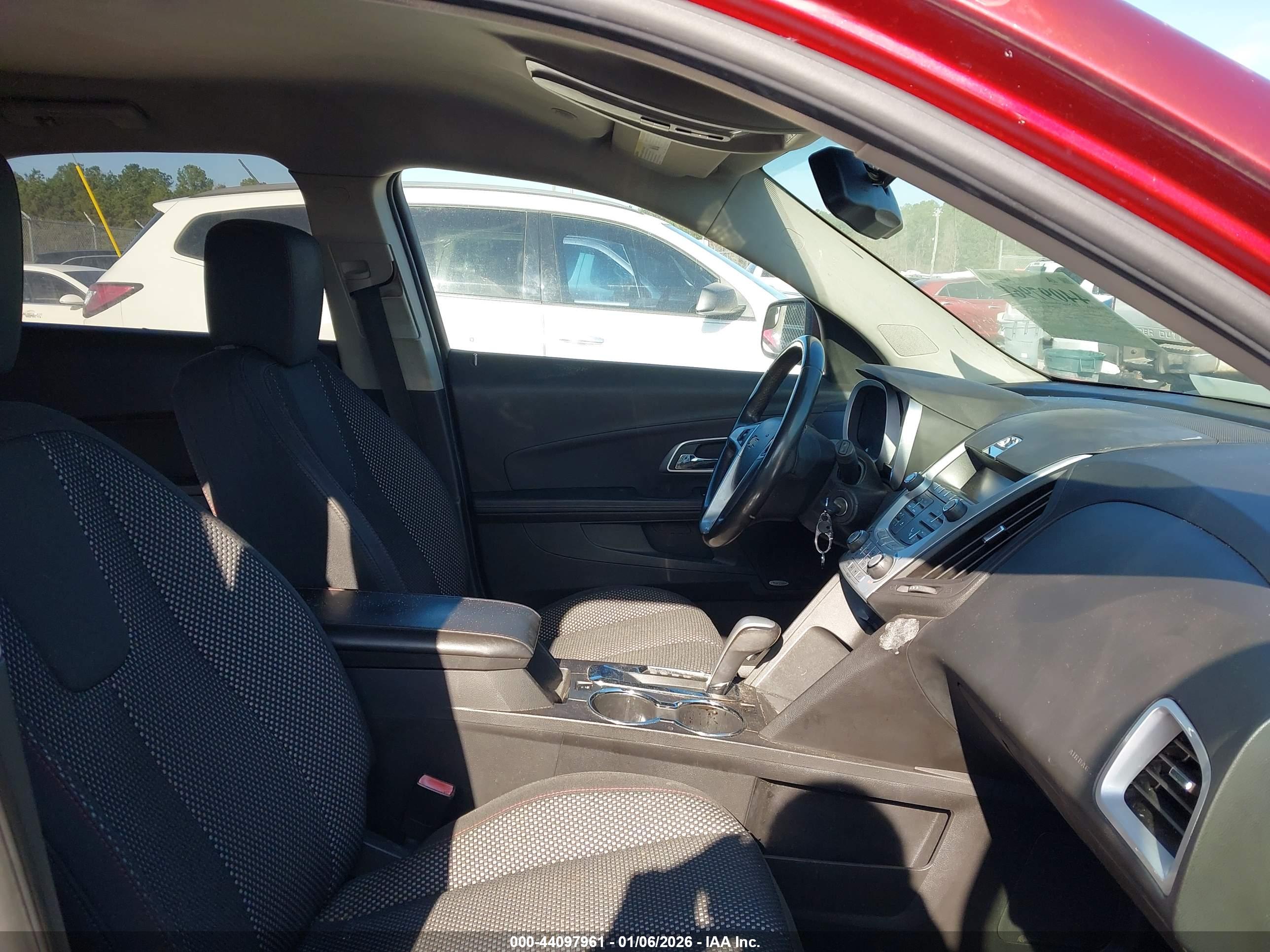 CHEVROLET EQUINOX image 5