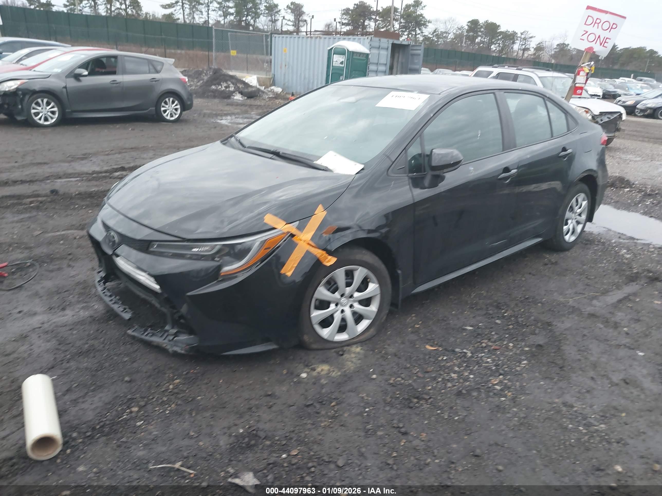 TOYOTA COROLLA image 2