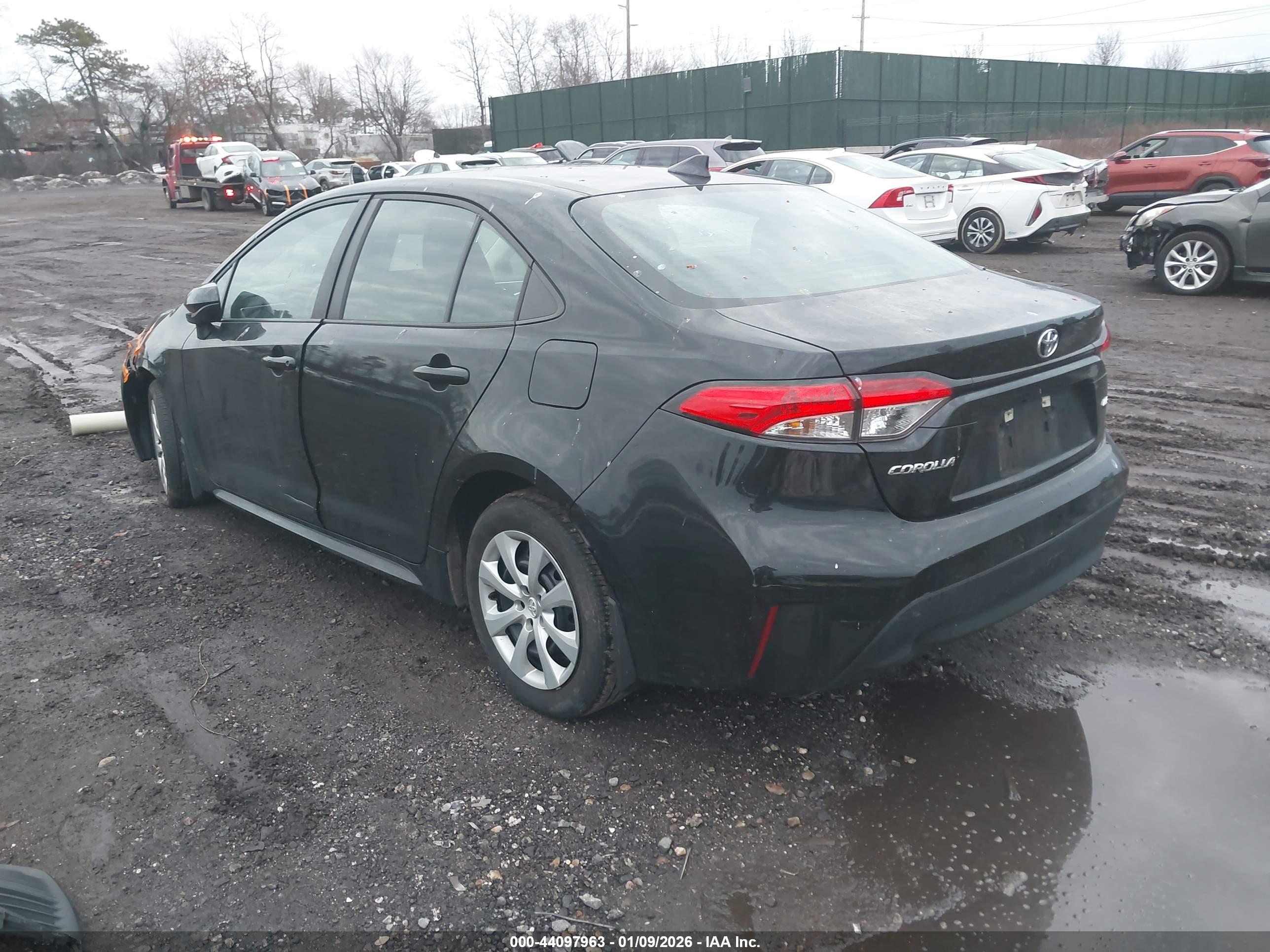 TOYOTA COROLLA image 3